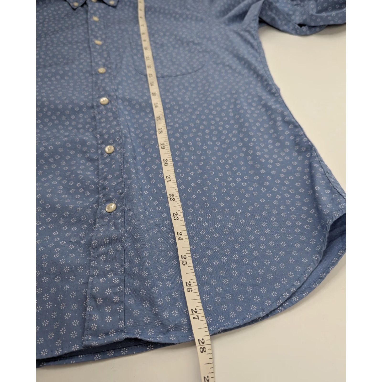 J.Crew J.CREW Shirt Mens M Floral Dots Slim Untucked Button-Down Organic Cotton Blue, Polka Dot, All Seasons, Classic, Preppy, Mens Size US M / EU 48-50 / 2 - 4 Thumbnail