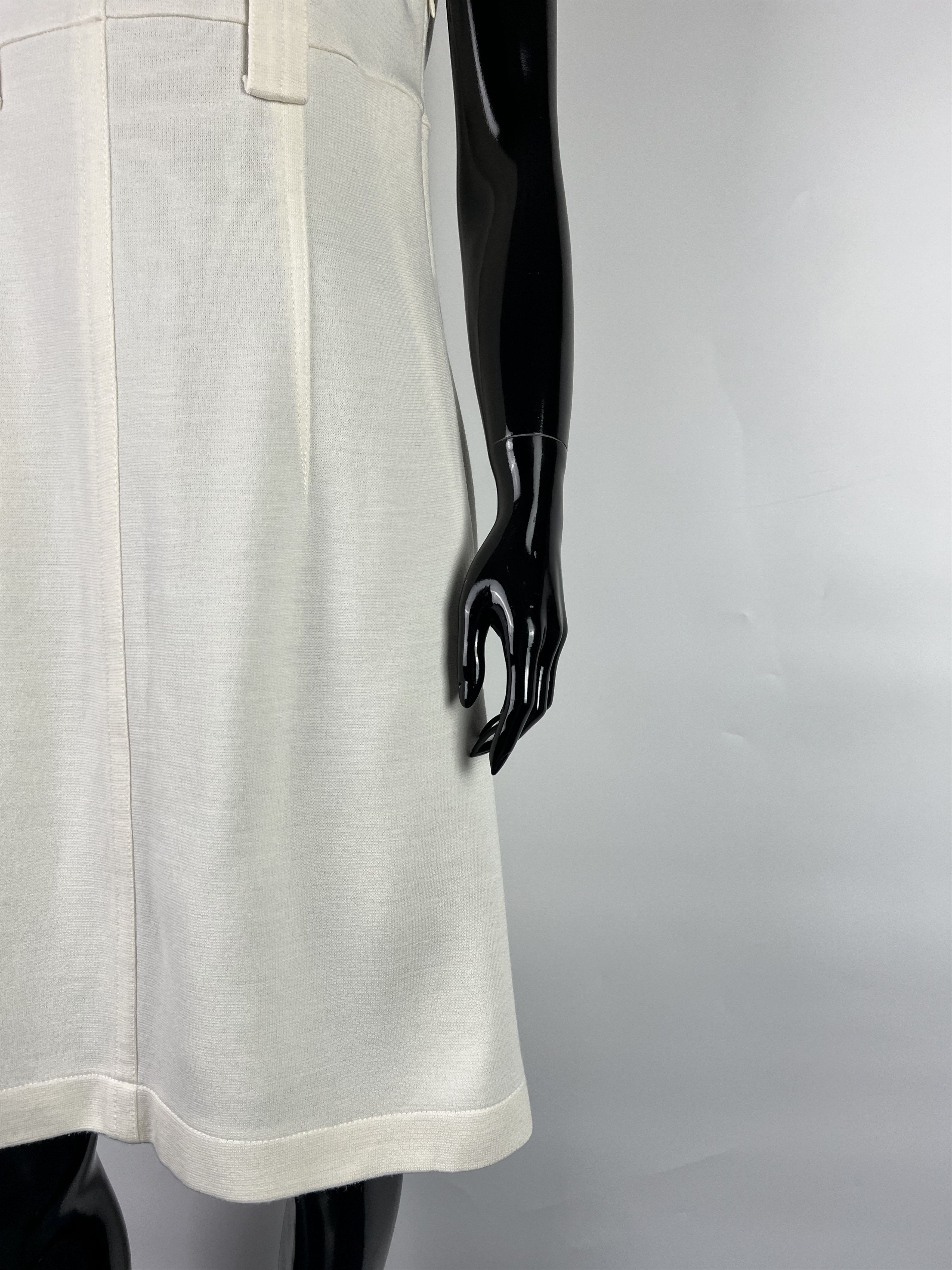 Max Mara Max Mara Studio Ivory Sleeveless Knee Dress Size 42 Size S / US 4 / IT 40 - 6 Thumbnail