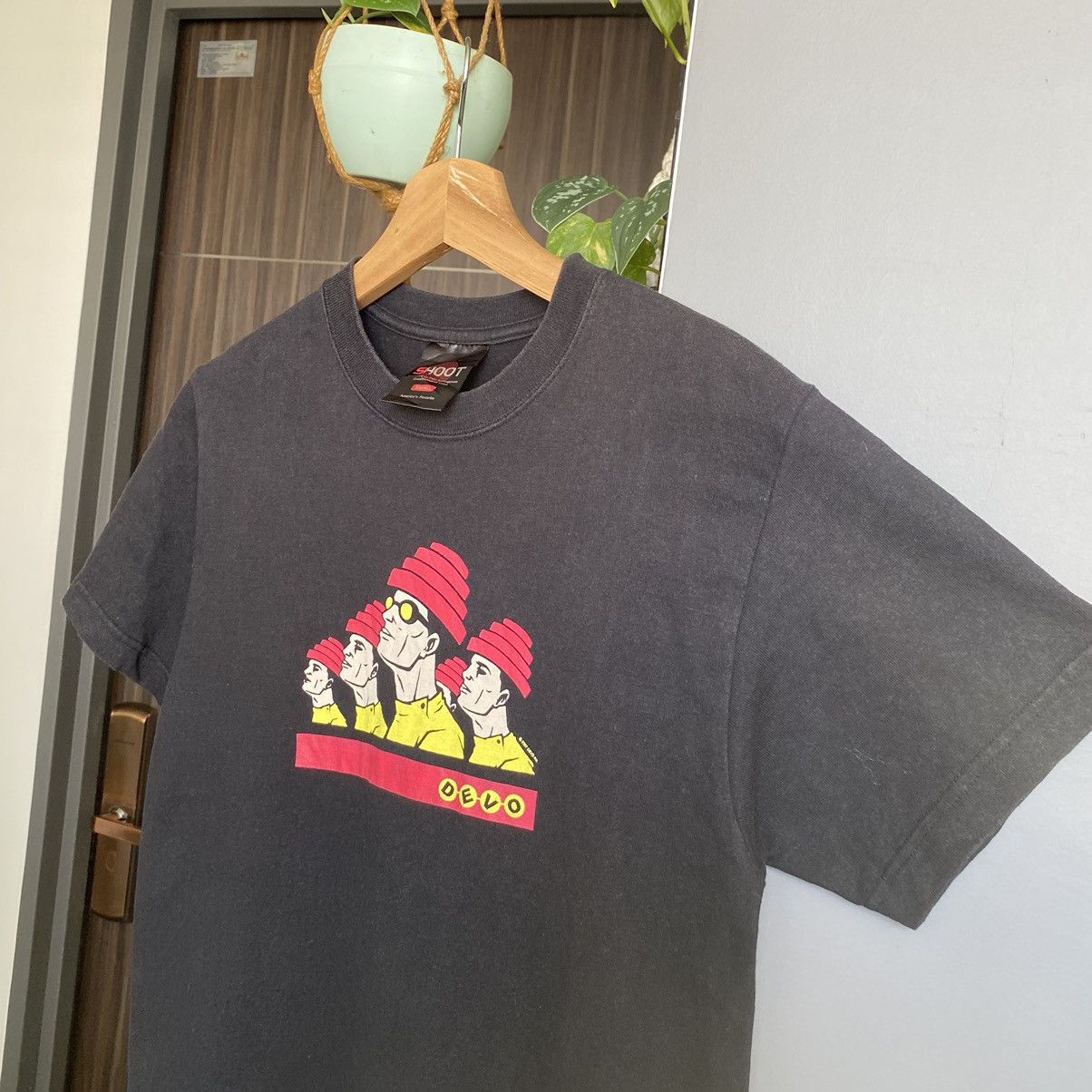 Band Tees Thrashed Faded Vintage Y2K Devo New Waze Band ERD GRUNGE T Size US S / EU 44-46 / 1 - 5 Thumbnail