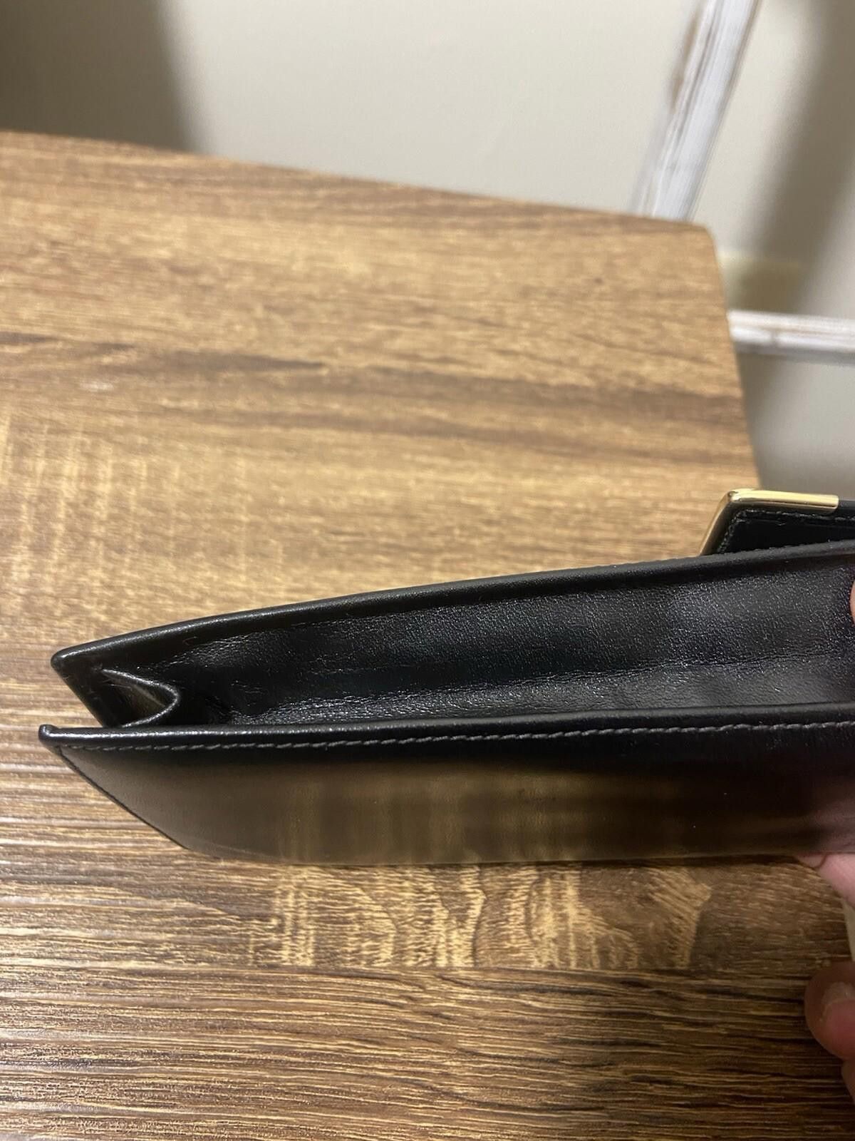 Givenchy Rare Givenchy soft black leather sunglasses case multipouch Size ONE SIZE - 7 Thumbnail