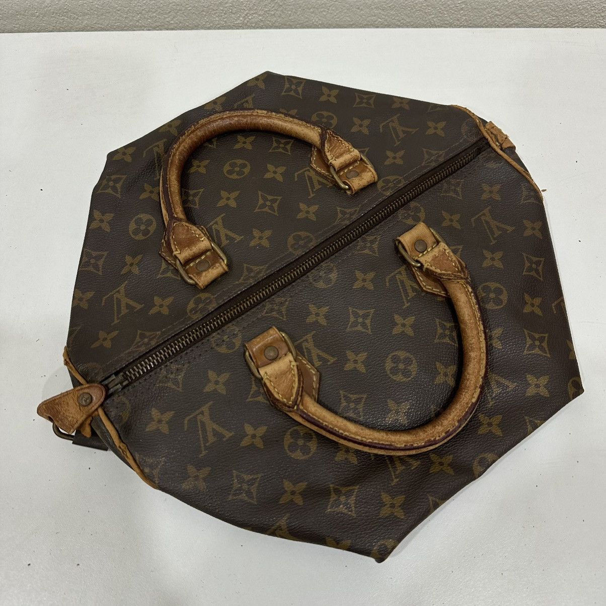 Louis Vuitton ‼️LASTDROP‼️ VINTAGE LOUIS VUITTON MONOGRAM SPEEDY 30 BAG Size ONE SIZE - 10 Thumbnail