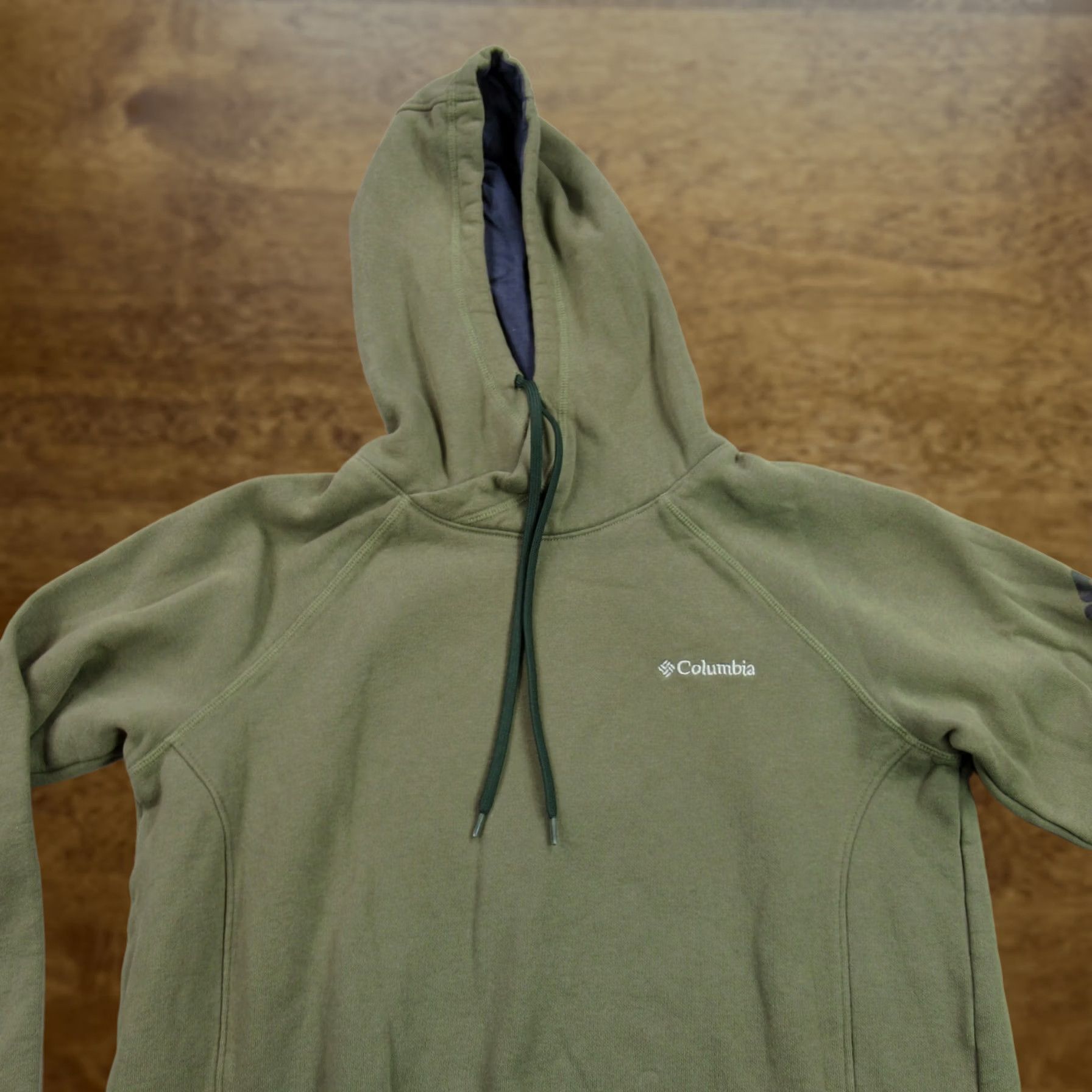 Vintage Columbia Hoodie Womens Small Long Sleeve Activewear Hooded Green Adult Size S / US 4 / IT 40 - 1 Thumbnail