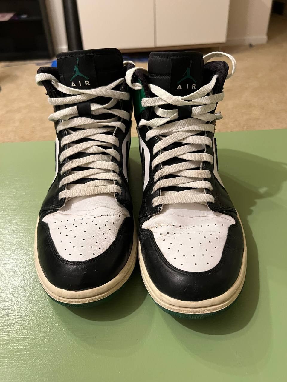 Nike Jordan 1 Retro DMP Boston Celtics Size 10.5 Size US 10.5 / EU 43-44 - 3 Thumbnail