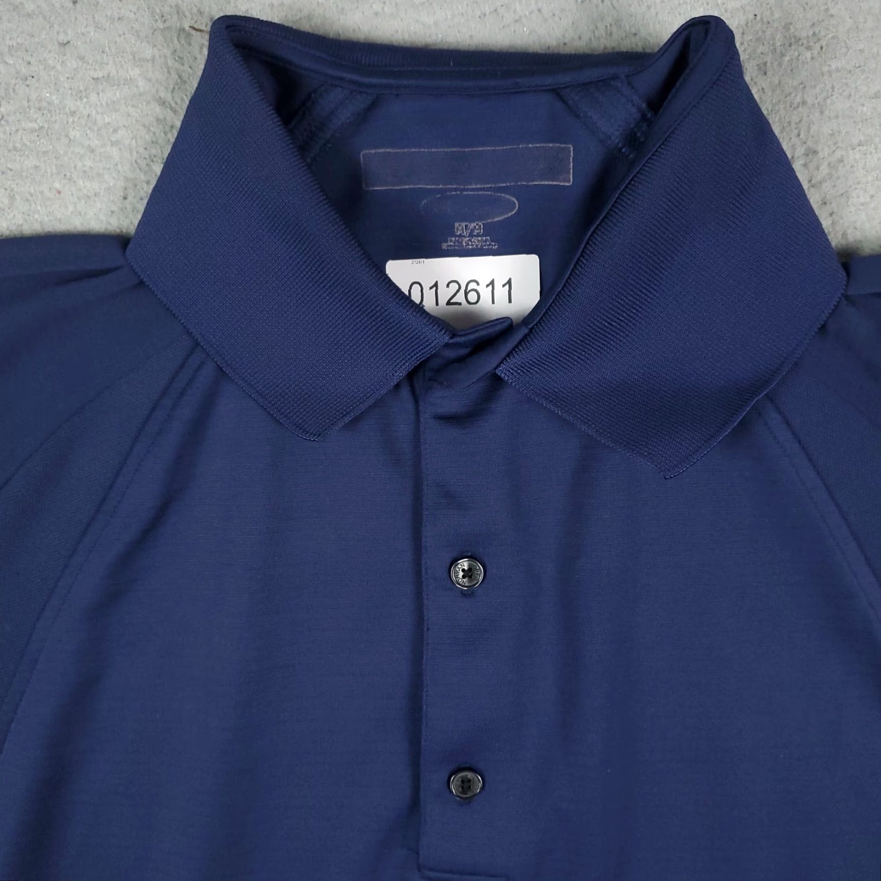 Vintage Greg Norman Navy Blue Polo Shirt Short Sleeve Mens Size M Golf Casual Regular Fit Size US M / EU 48-50 / 2 - 2 Thumbnail