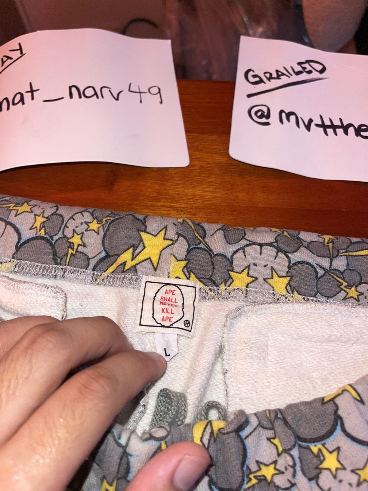 Bape × Kaws 2005 BAPE x KAWS SKULLSTA SWEAT SHORTS Size US 33 - 3 Thumbnail