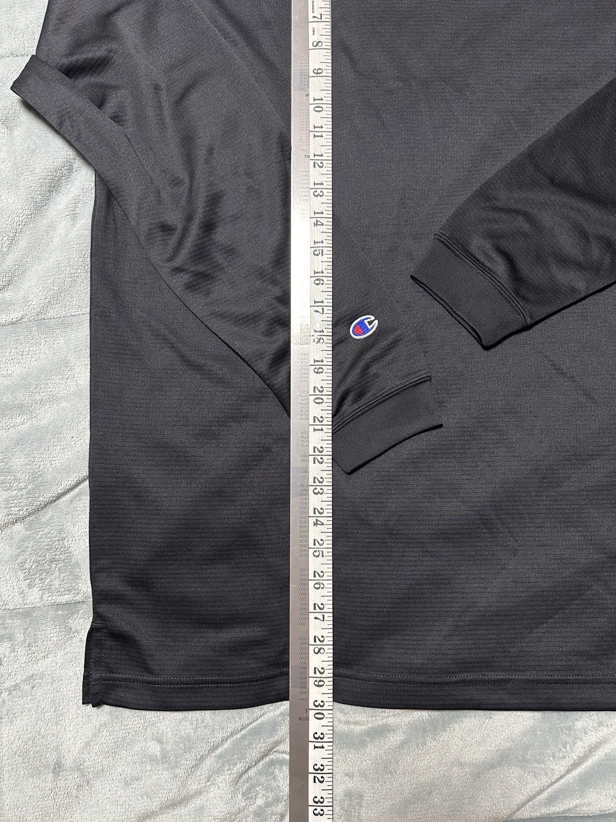 Champion New Champion Basketball Print Long Sleeve Dry Fit SZ L Men Size US L / EU 52-54 / 3 - 7 Thumbnail
