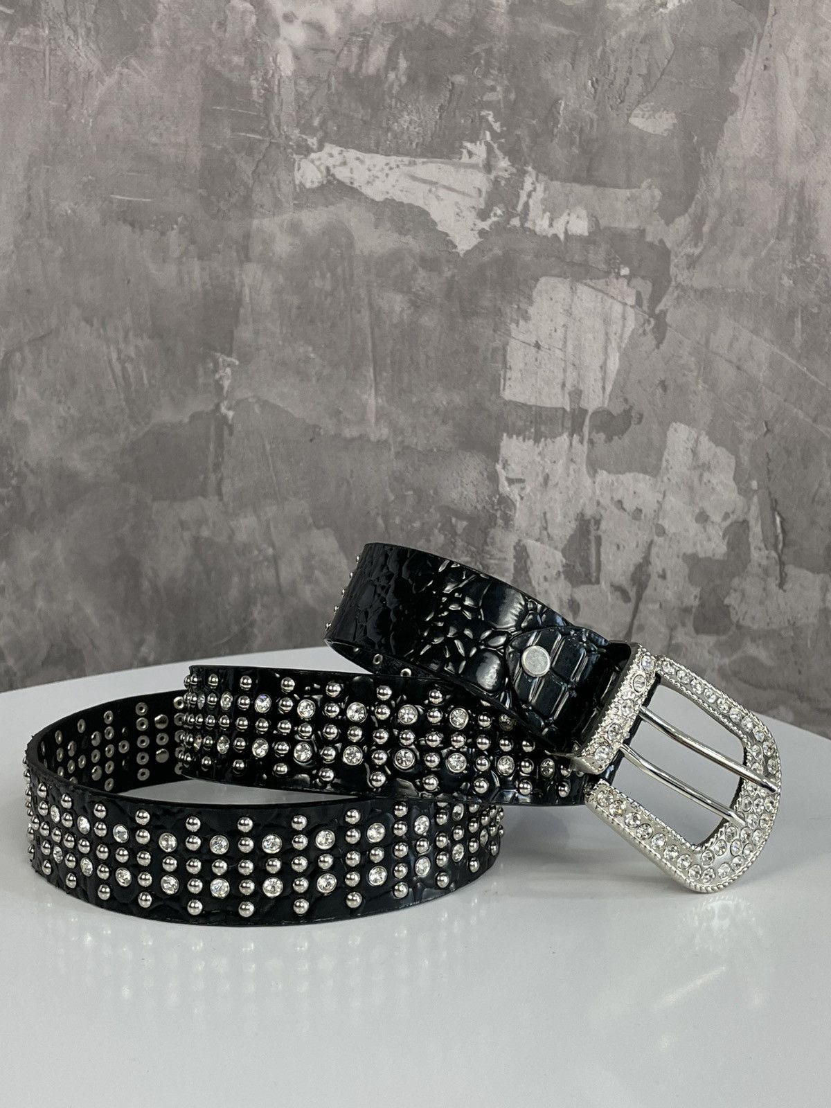 Seditionaries × Vintage Vintage Avant Garde Faux Leather Rhinestones Belt Size ONE SIZE - 1 Thumbnail