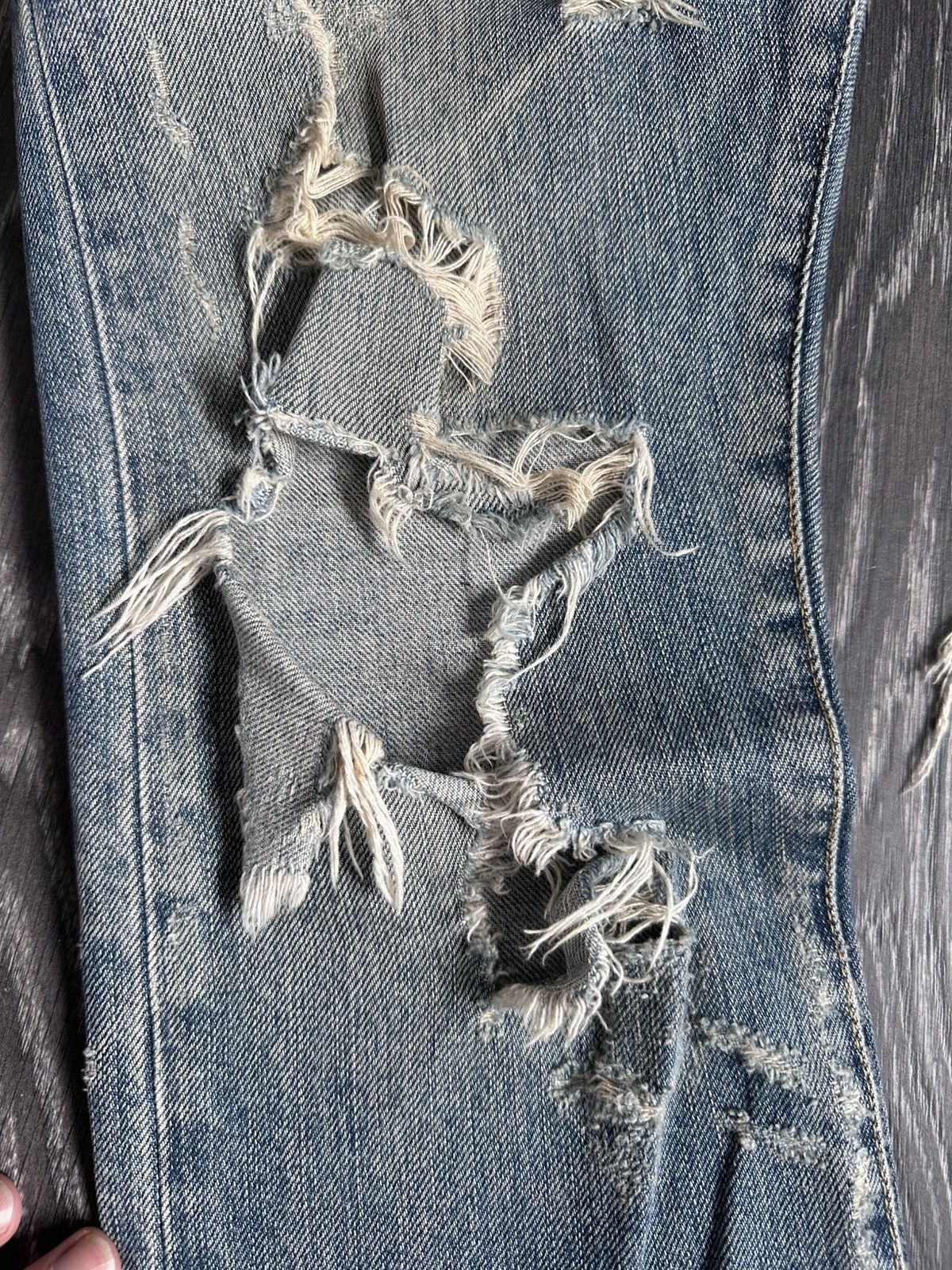 Saint Laurent Paris saint laurent paris aw13 crash distressed jeans Size US 31 - 3 Thumbnail