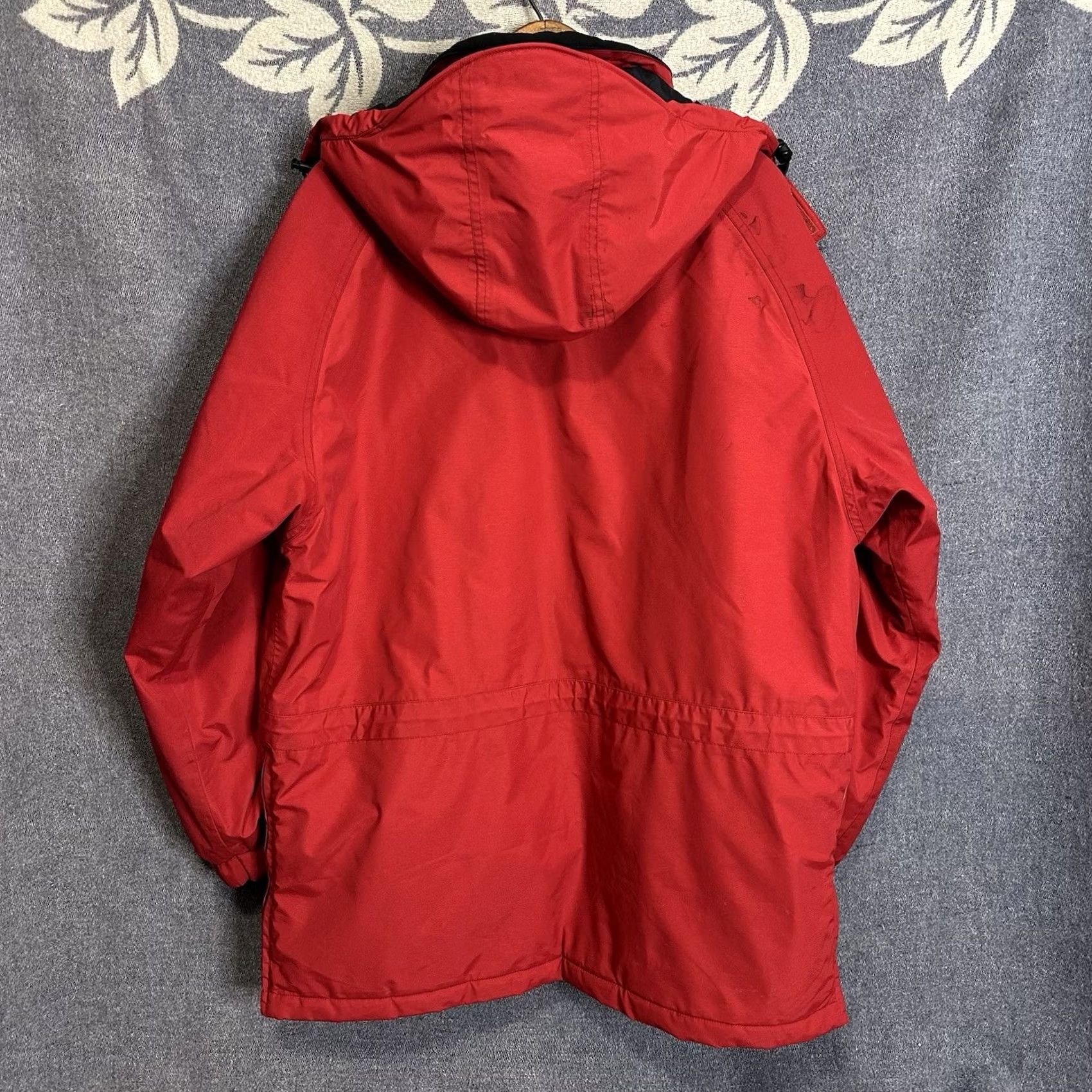 Vintage VINTAGE L.L. Bean Maine Wardens Parka Jacket Mens M Red Gore-Tex Thinsulate Regular Long Description: see notes Size US M / EU 48-50 / 2 - 5 Thumbnail