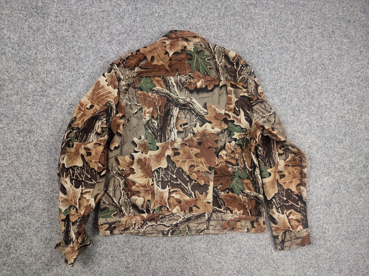 Wrangler Vintage 90's Wrangler Trucker Realtree USA Made Jacket Size US L / EU 52-54 / 3 - 10 Thumbnail