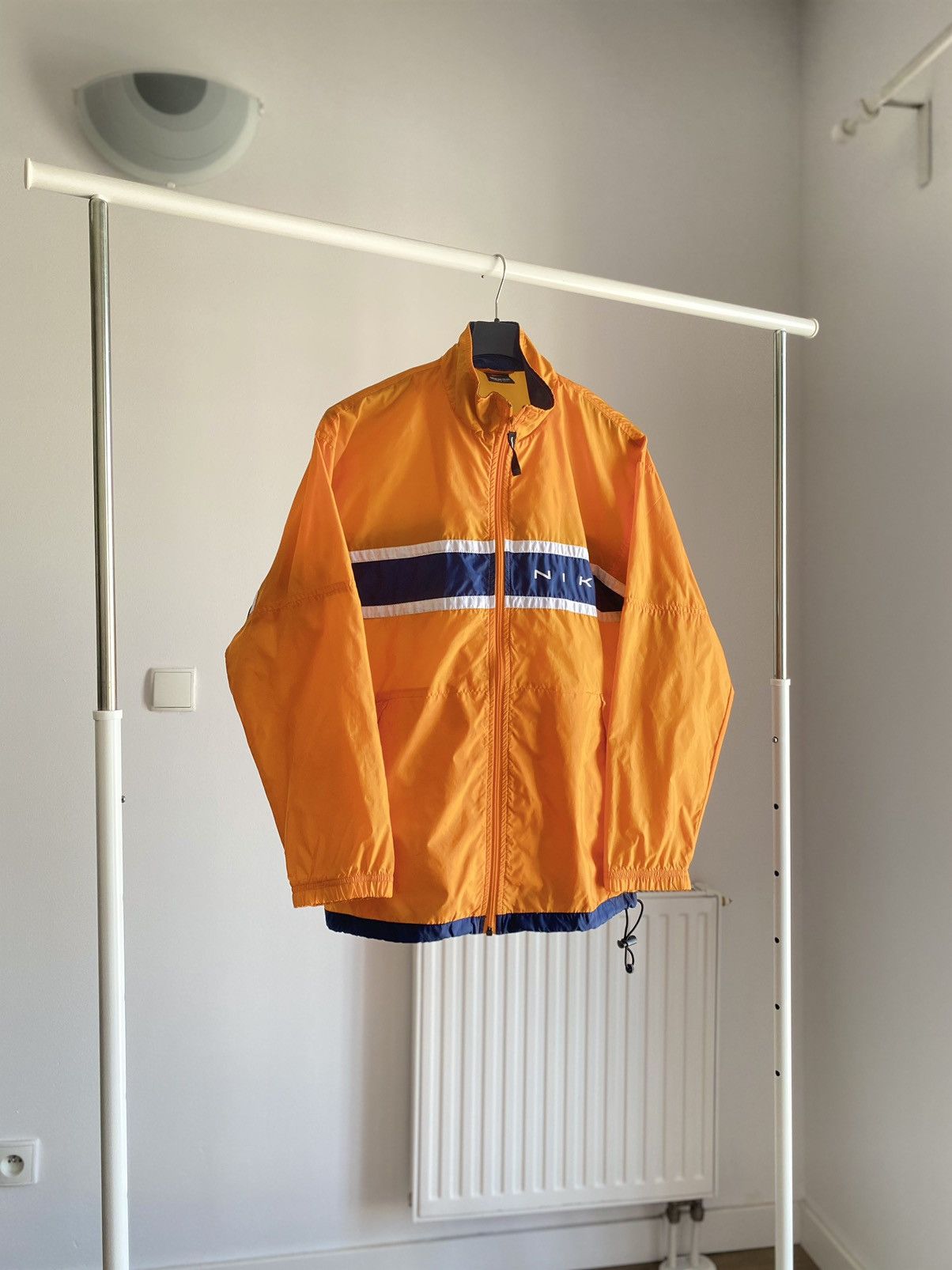 Nike Vintage Nike Light Jacket Size US S / EU 44-46 / 1 - 1 Thumbnail
