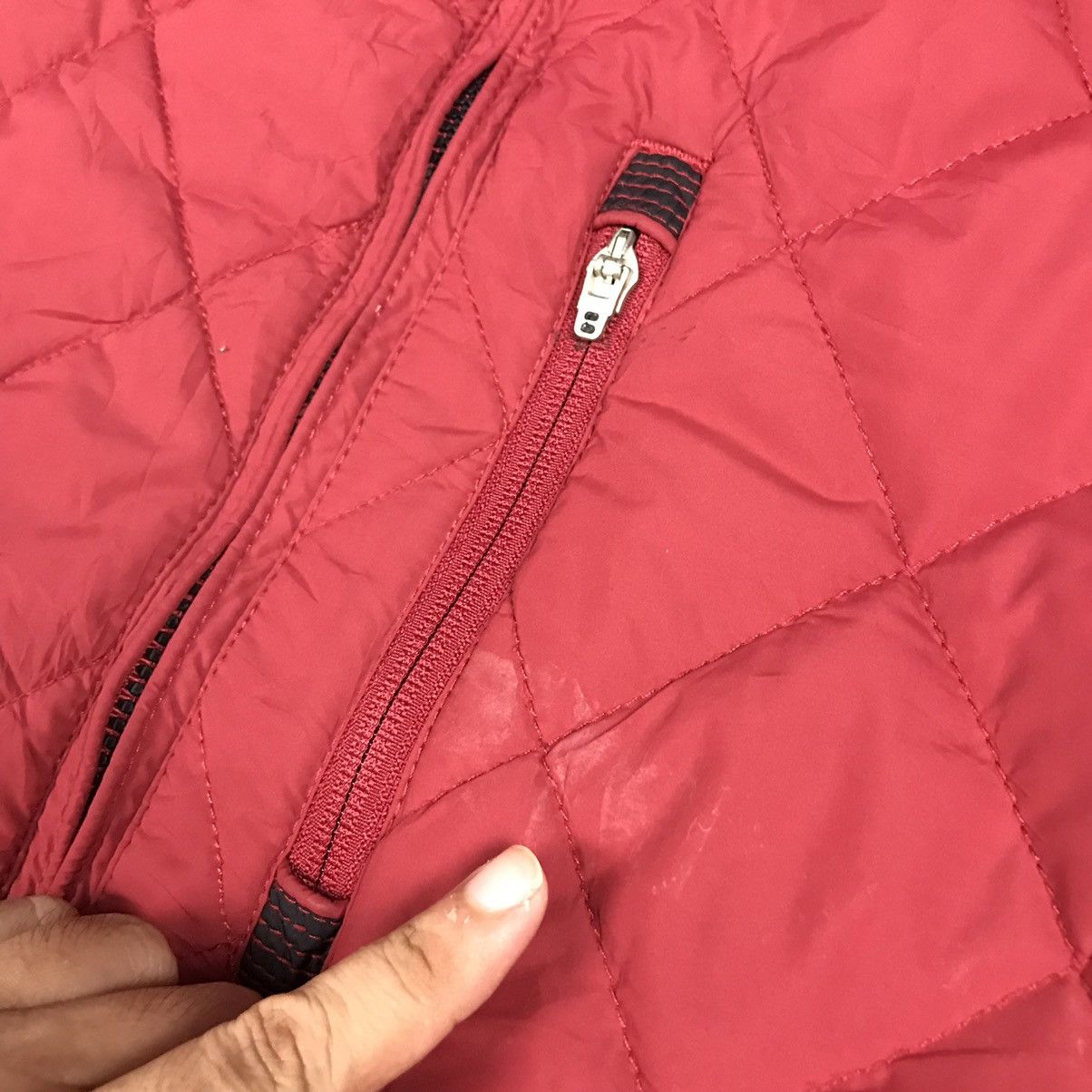 Tommy Hilfiger TOMMY HILFIGER RED PUFFER JACKET Size US L / EU 52-54 / 3 - 6 Thumbnail