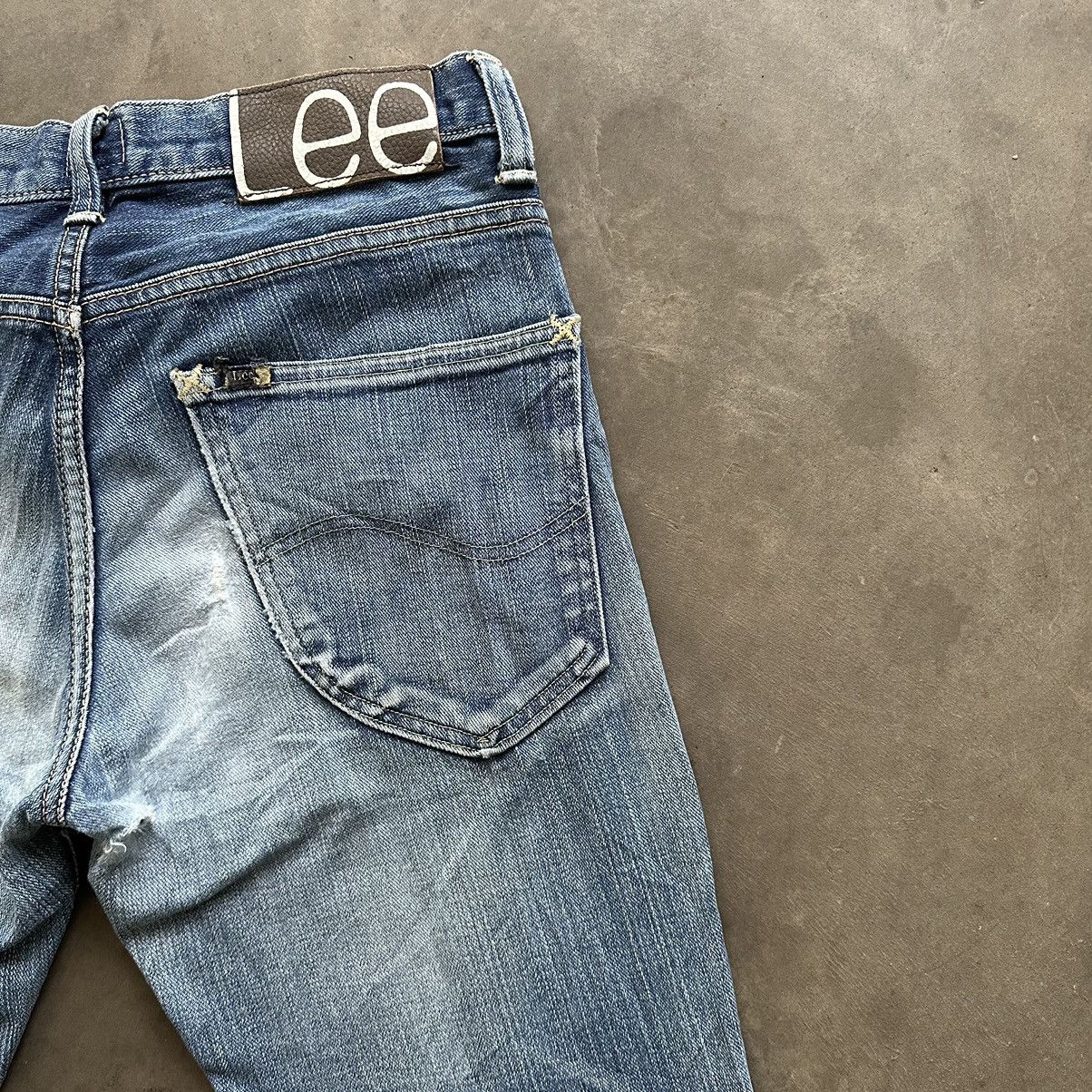 Japanese Brand W29 🔥 Vintage Lee Faded Distressed Denim Jean Pant Size US 29 - 13 Thumbnail