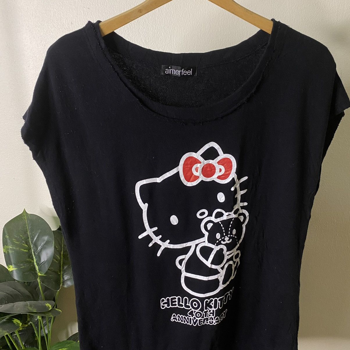 Anime × Japanese Brand × Vintage Hello Kitty 40th Anniversary Cut Off Sweatshirt Size US M / EU 48-50 / 2 - 2 Thumbnail
