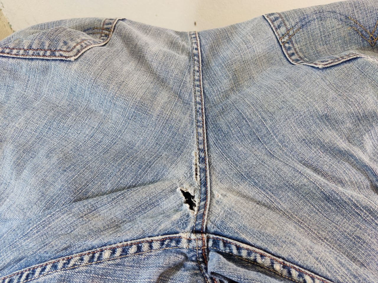 Levi's vintage levis 569 loose straight distressed denim Size US 44 / EU 60 - 6 Thumbnail