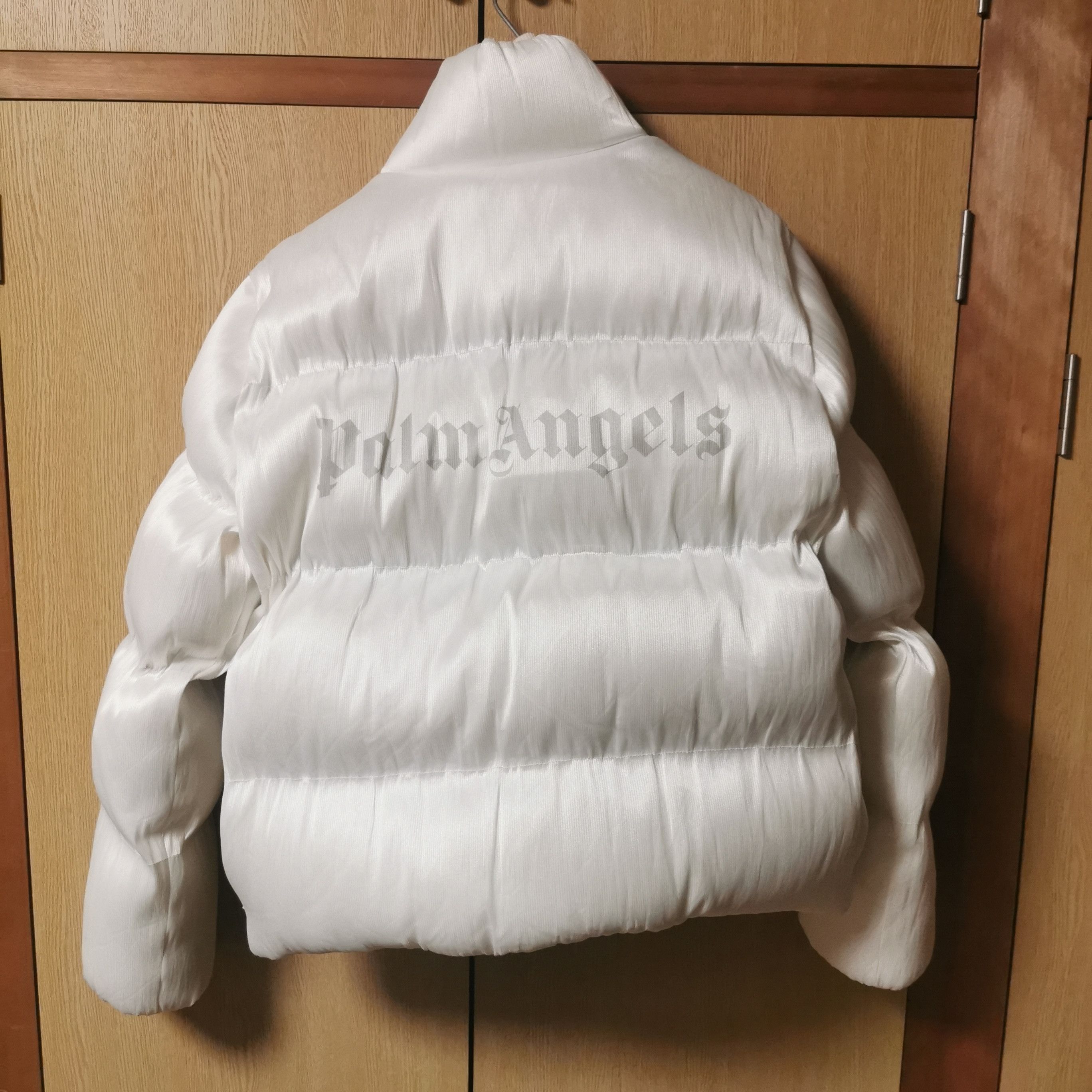Moncler × Palm Angels Moncler x Palm Angels Maya 70 Optical Fiber Jacket White 2 Size US M / EU 48-50 / 2 - 5 Thumbnail