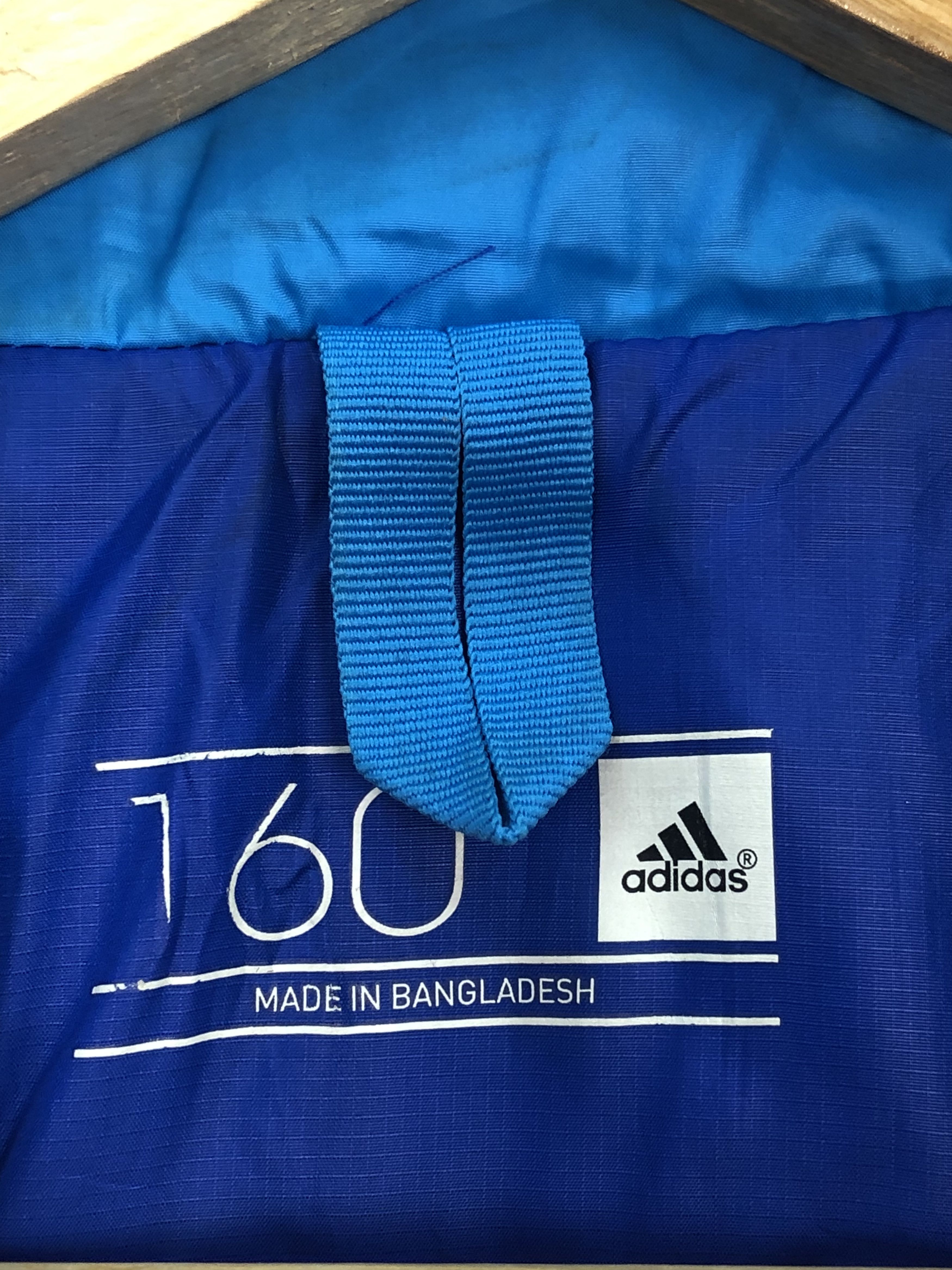 Vintage Vintage Adidas Puffer Jacket J0173 Size US XXS / EU 40 - 9 Thumbnail