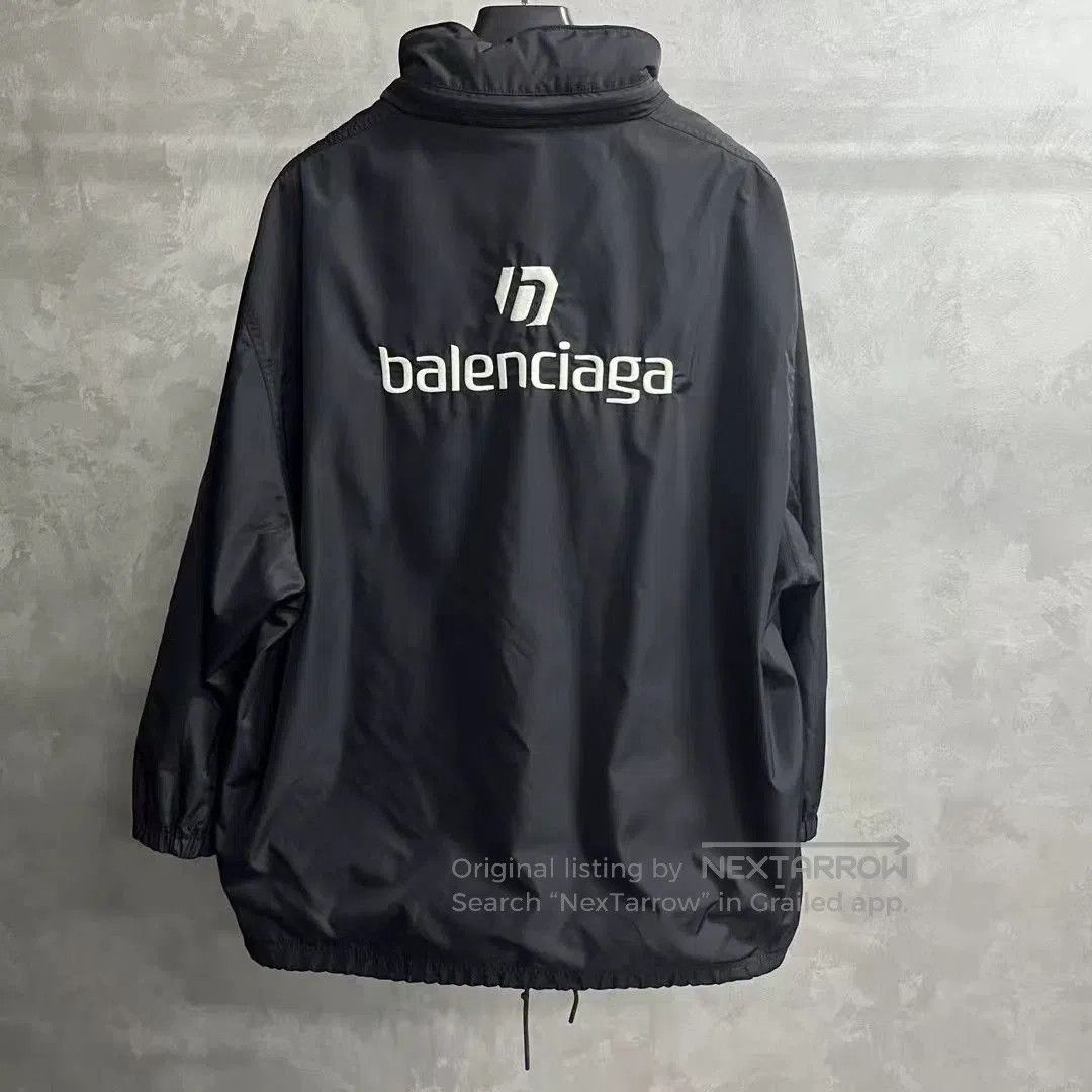 Balenciaga Balenciaga Black Logo Hooded Jacket. Size US S / EU 44-46 / 1 - 5 Thumbnail