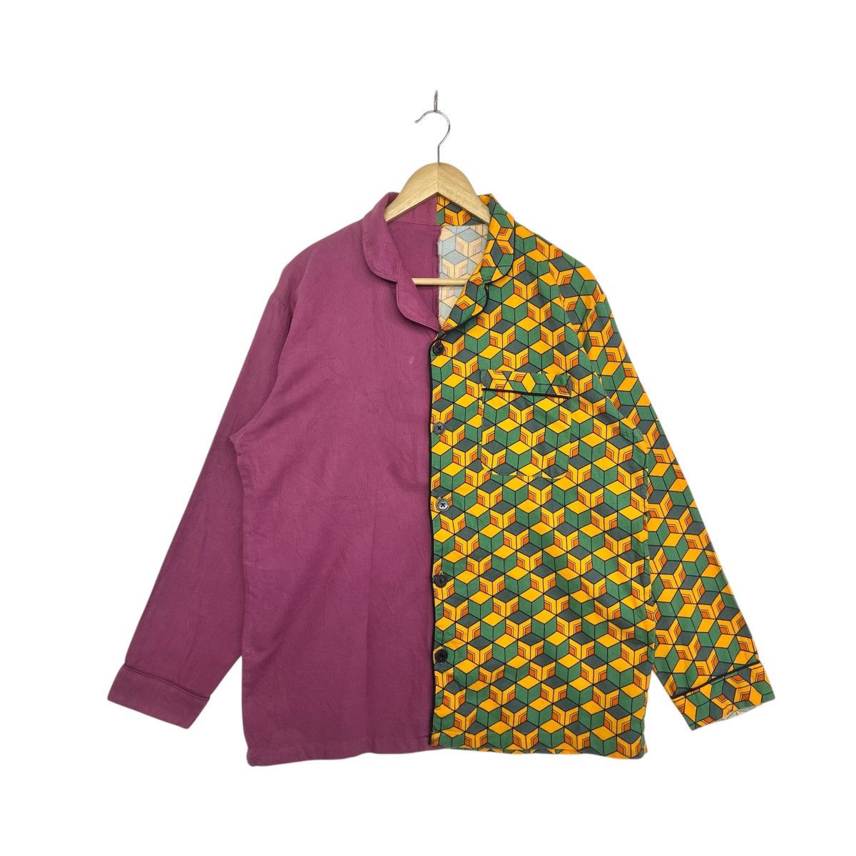 GU Demon Slayer: Kimetsu no Yaiba Giyu Tomioka GU Collab Shirt Size US L / EU 52-54 / 3 - 2 Thumbnail
