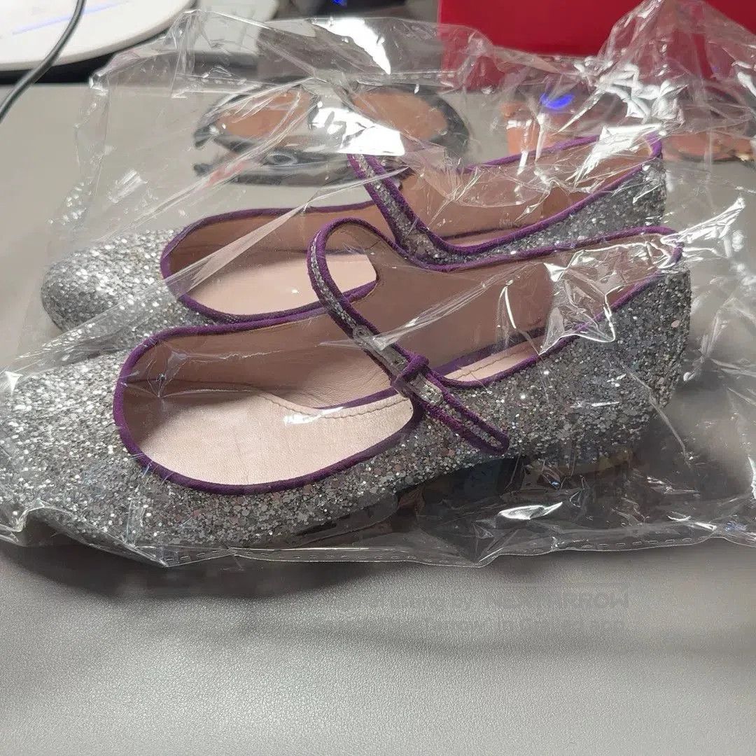 Japanese Brand Miu Miu Vintage Glitter Mary Jane Heels. Size US 5 / IT 35 - 8 Thumbnail