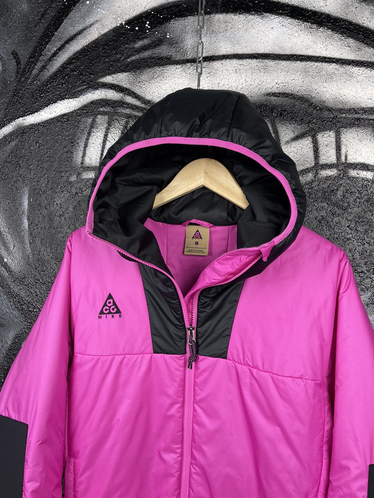Nike ACG Nike ACG Primaloft Pink Full Zip Hooded Jacket Men’s Size M Size US M / EU 48-50 / 2 - 2 Thumbnail