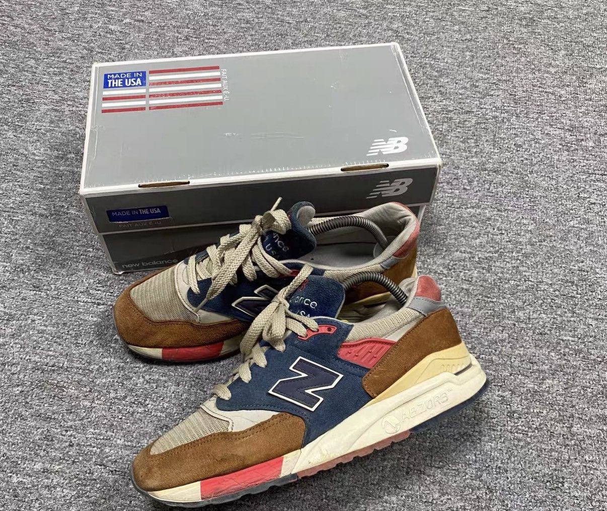 New Balance New Balance x J.Crew M998HTB Co-branded Sneakers J16 Size US 8.5 / EU 41-42 - 1 Thumbnail
