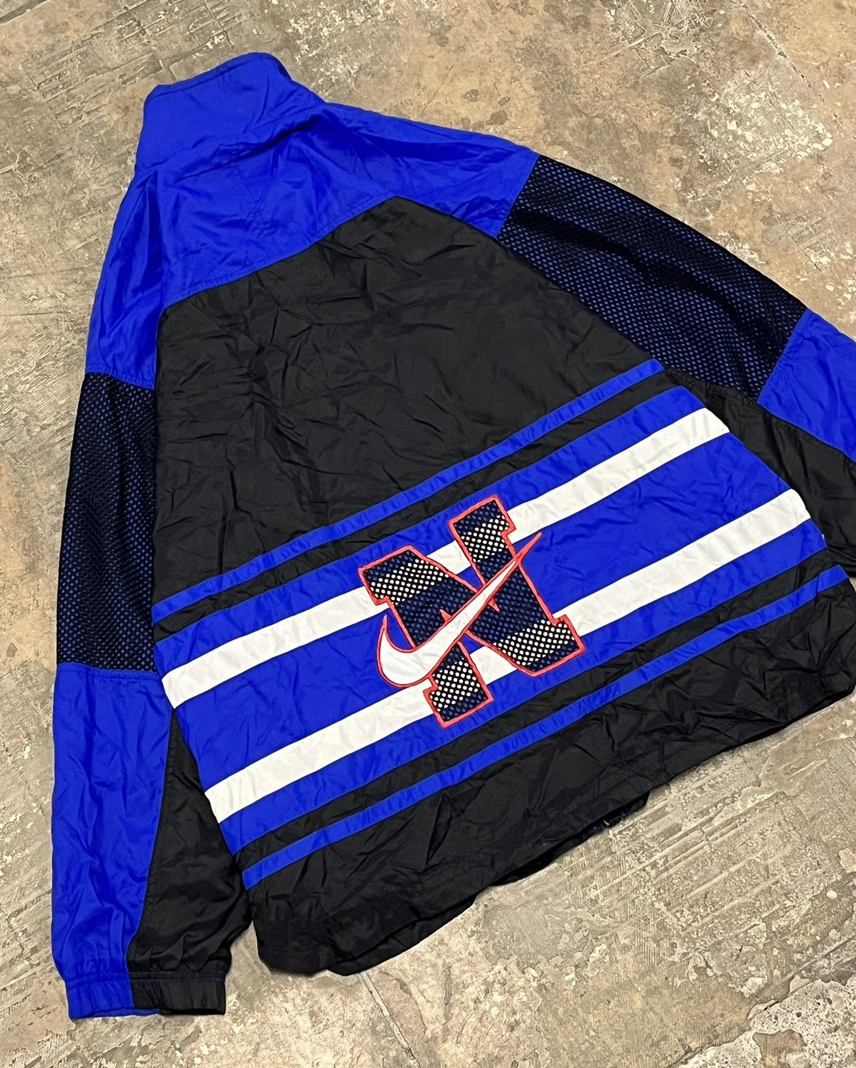 Nike × Vintage Nike vintage windbreaker 90s rare hype streetwear y2k Size US L / EU 52-54 / 3 - 1 Thumbnail