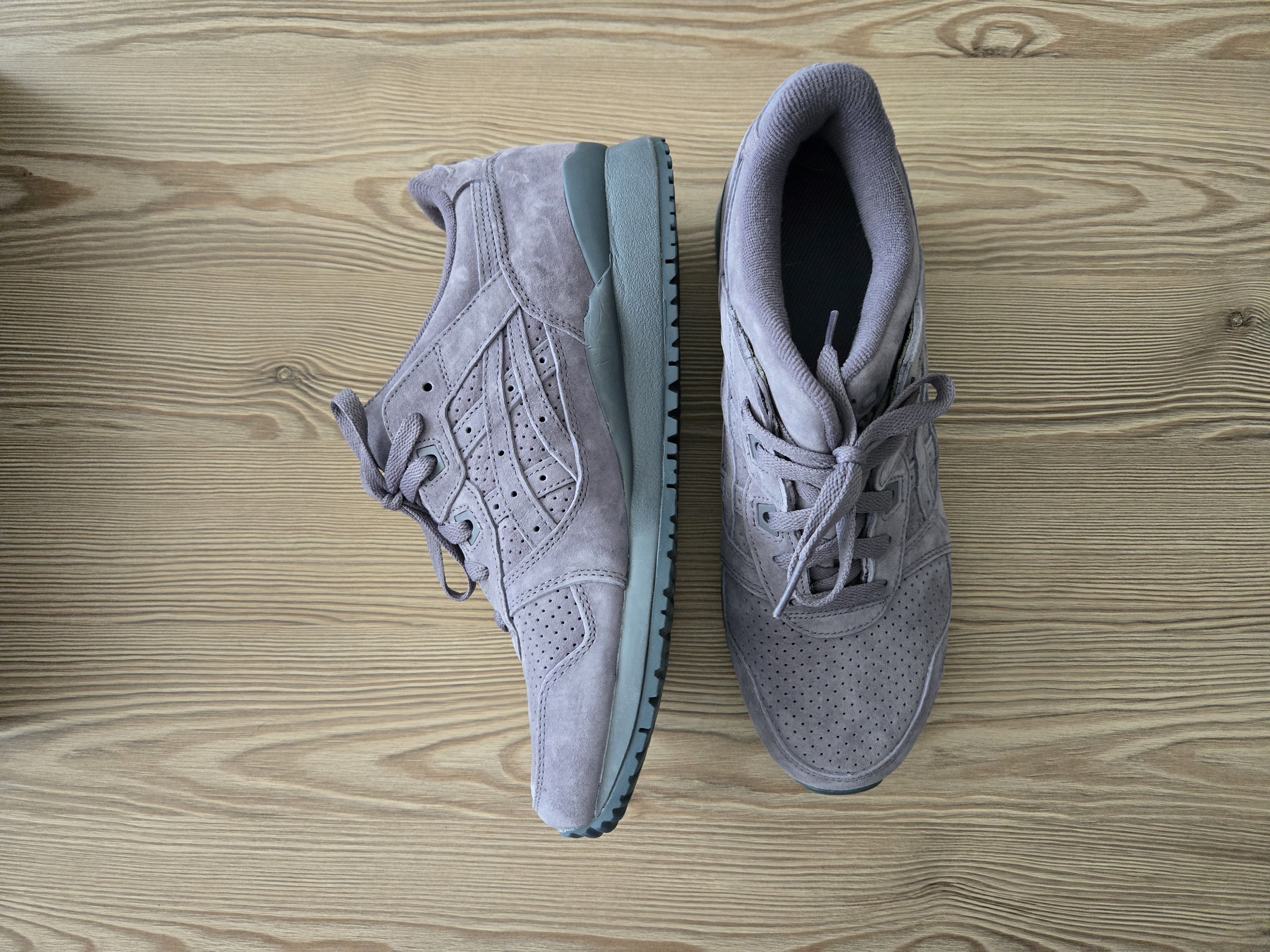Asics × Kith GEL LYTE III OG monsoon Size US 9.5 / EU 42-43 - 5 Thumbnail