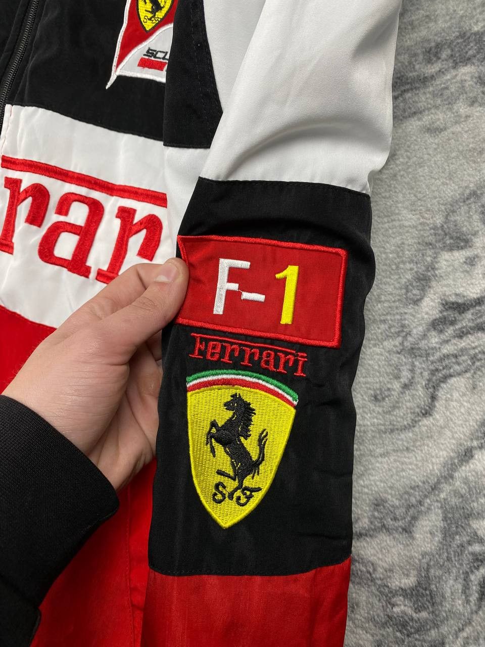 Ferrari Vintage Ferrari F1 Racing Team Bomber Jacket Big Logo Men Size US M / EU 48-50 / 2 - 6 Thumbnail