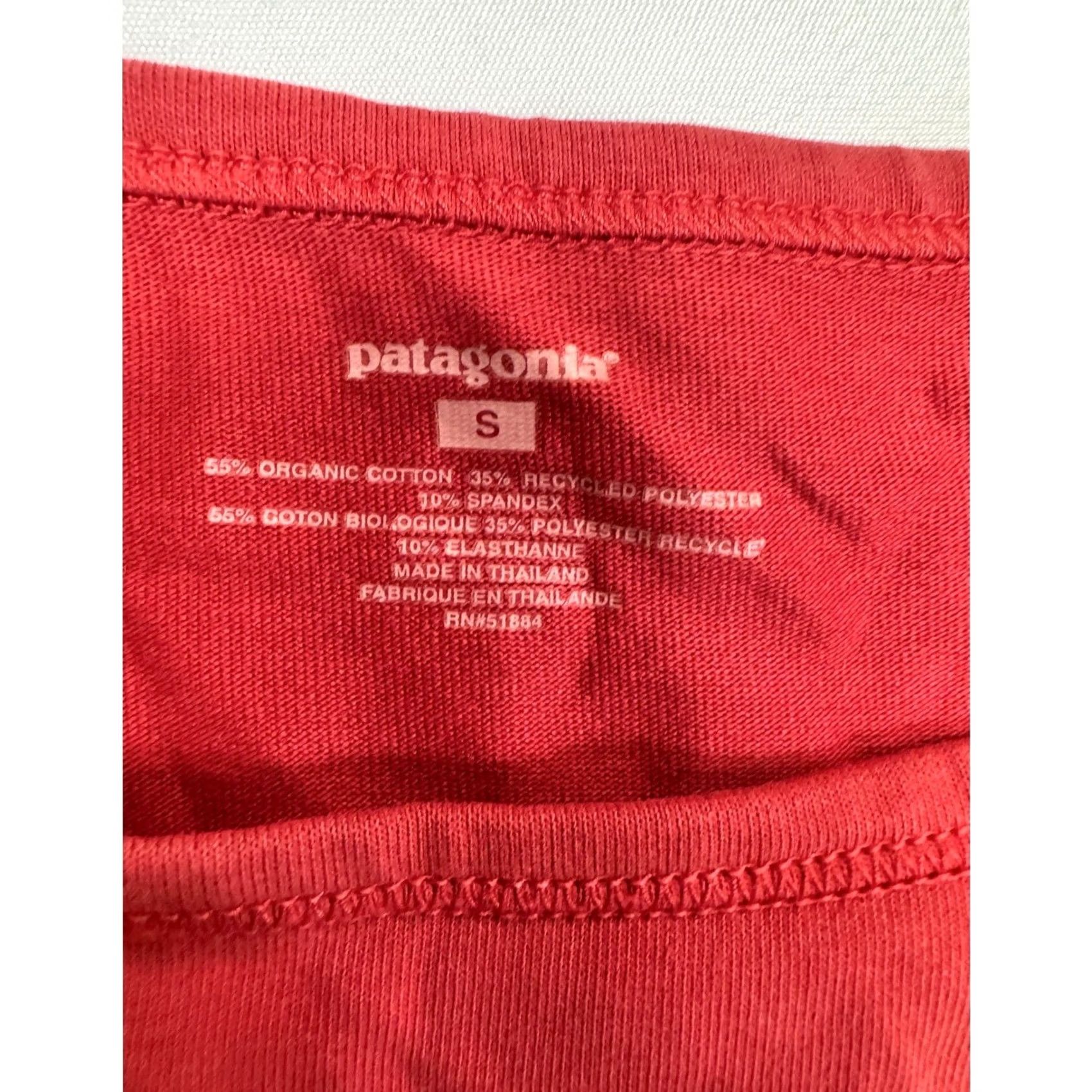 Patagonia Patagonia Womens Red Scoop Neck Tank Top S Size S / US 4 / IT 40 - 2 Thumbnail
