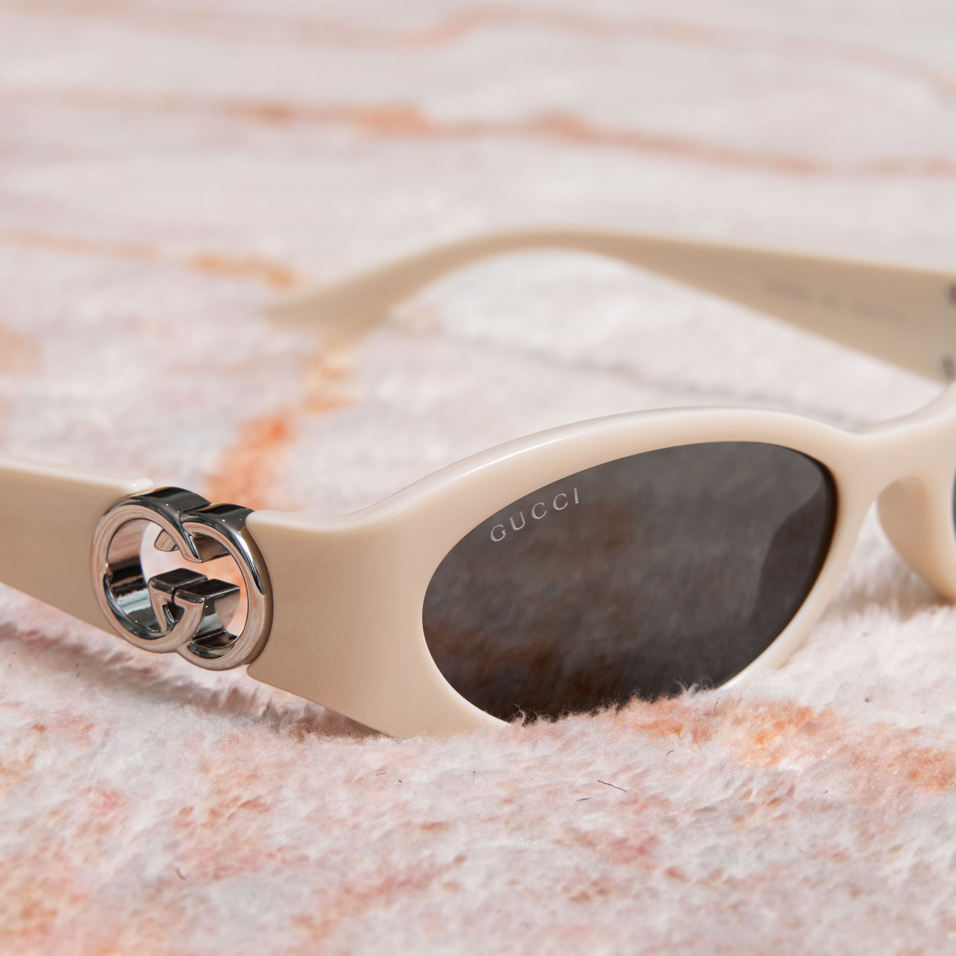 Gucci GUCCI GG1660S 004 Sunglasses WHITE Size ONE SIZE - 3 Thumbnail