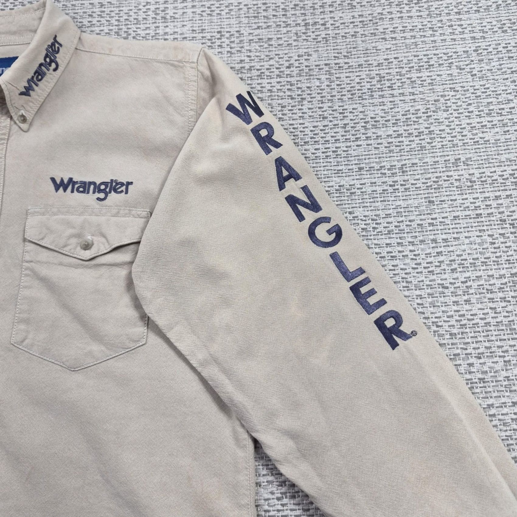 Wrangler Wrangler Button Up Shirt Adult Small Beige Long Sleeve Western Embroidered Shirts Casual Workwear Size US S / EU 44-46 / 1 - 5 Thumbnail