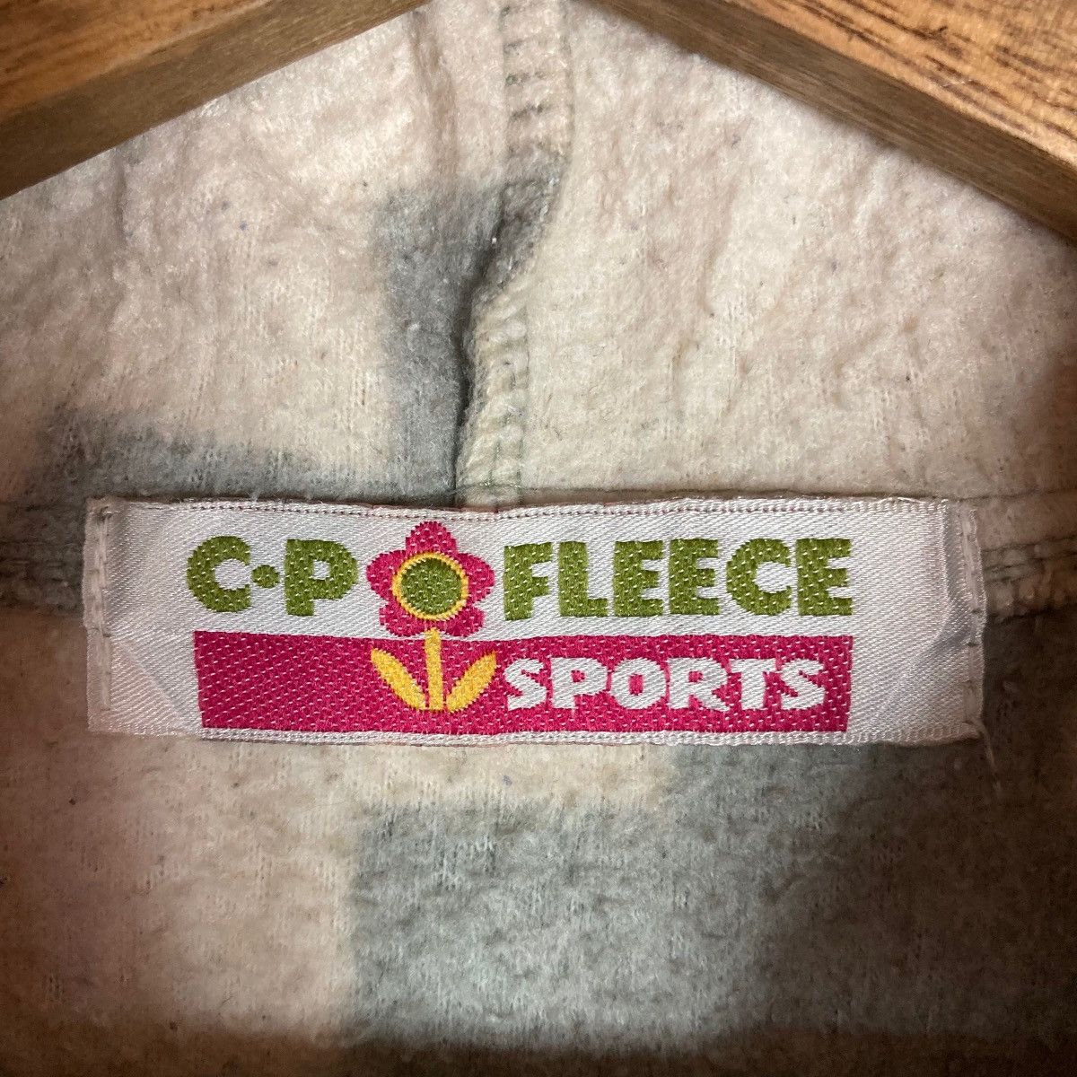 Vintage Vintage C.P. Fleece Sports Native Design Full Zipper Hoodie Size US M / EU 48-50 / 2 - 5 Thumbnail