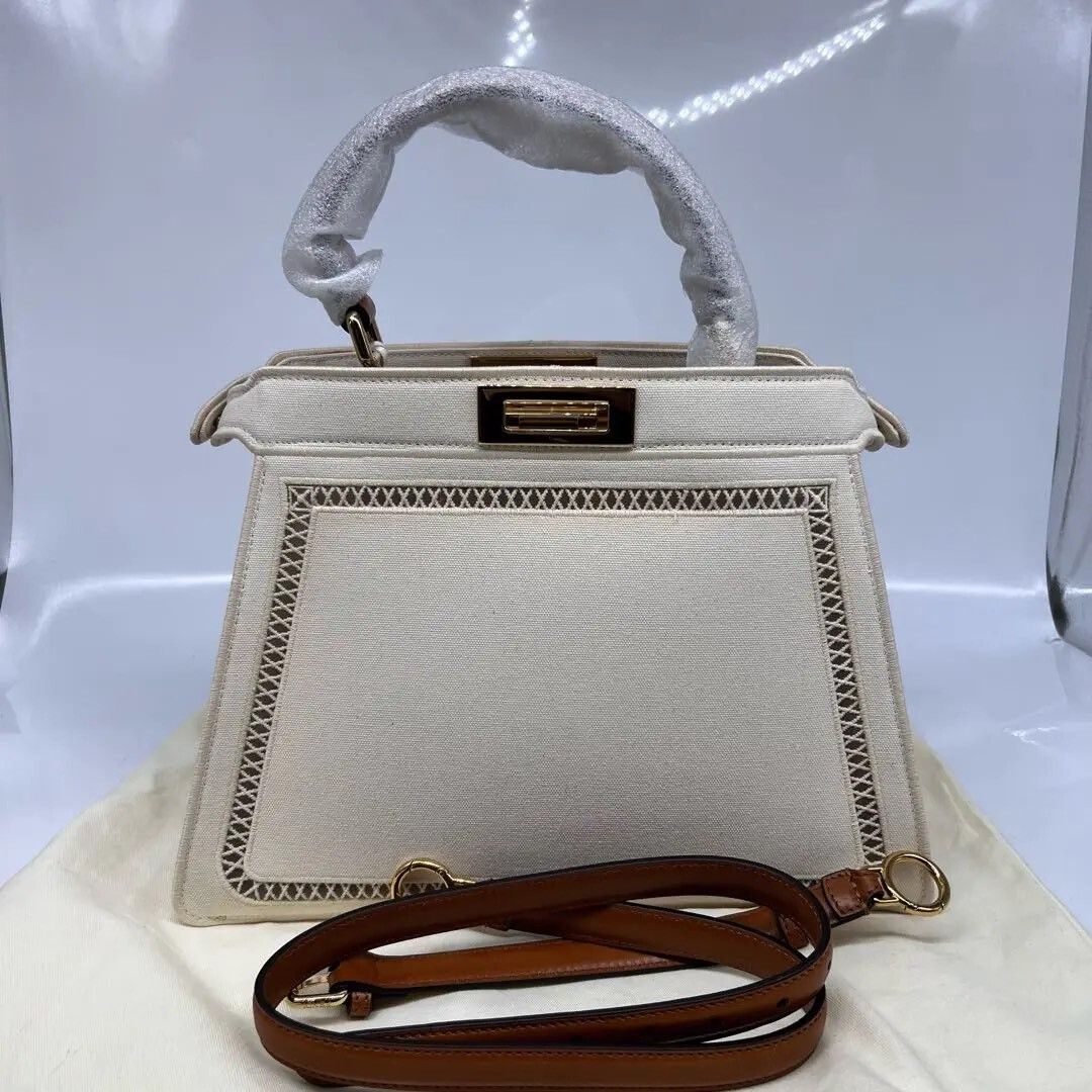 Fendi Pre-loved Bag Brand new condition Size ONE SIZE - 1 Thumbnail