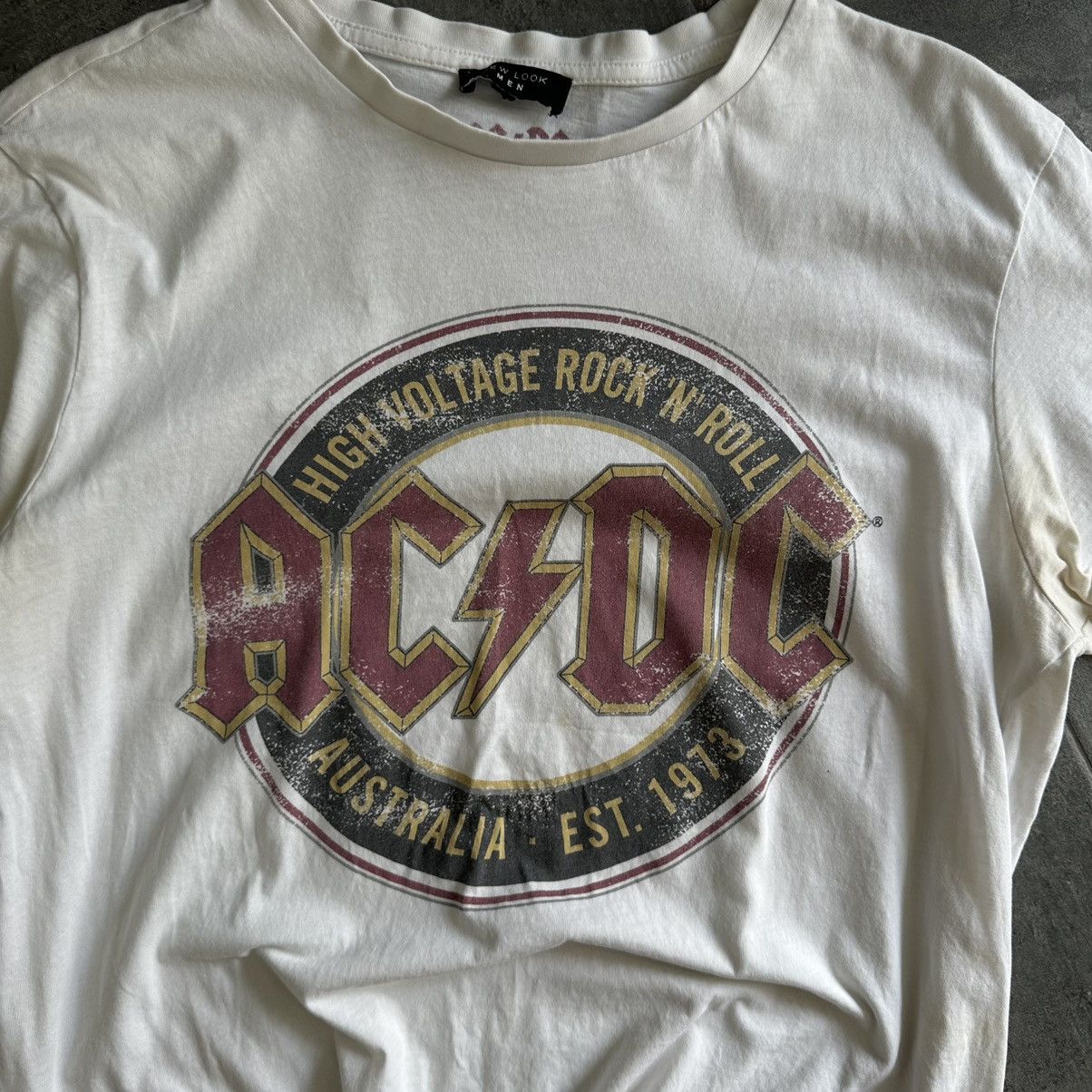 AC/DC × Vintage Vintage AC/DC T-shirts Band Tee Rock AC/DC Y2K 00s Used Size US L / EU 52-54 / 3 - 7 Thumbnail
