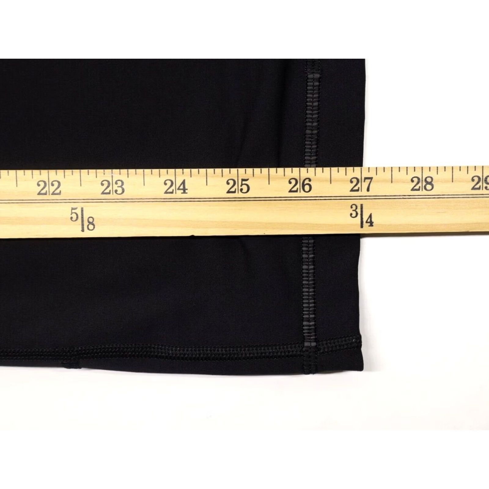 Lululemon Lululemon Men's Paneled Warmth 1/2 Zip Pullover Black M Reflective Details Mock Neck Zip Short Sleeve? Size US M / EU 48-50 / 2 - 5 Thumbnail
