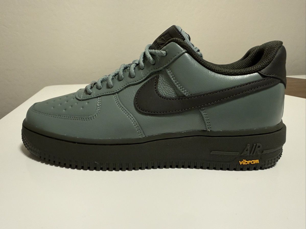 Nike Nike Air Force 1 Low Gore-Tex Vibram Clay Green 9.5 Size US 9.5 / EU 42-43 - 3 Thumbnail