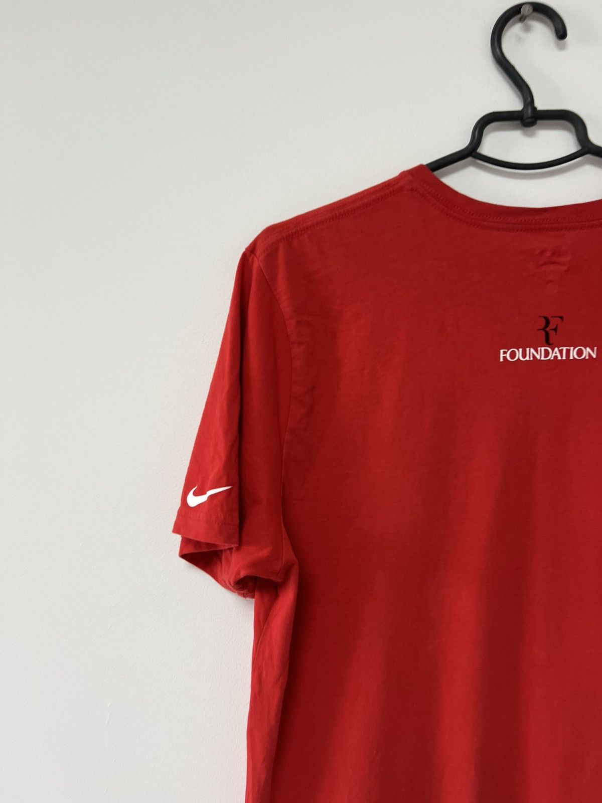 Nike Roger Federer Foundation 2010 RF Nike T shirt Tennis Swiss L Size US L / EU 52-54 / 3 - 19 Thumbnail