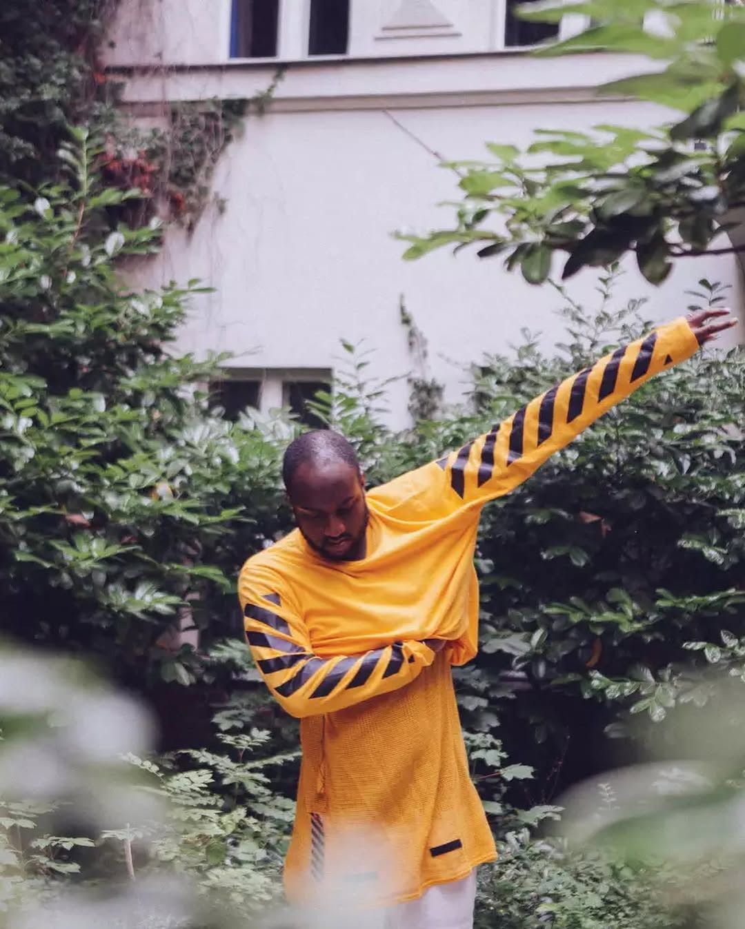 Off-White Yellow 13 Diagonals Logo Long Sleeve T-Shirt Size US XXS / EU 40 - 5 Thumbnail