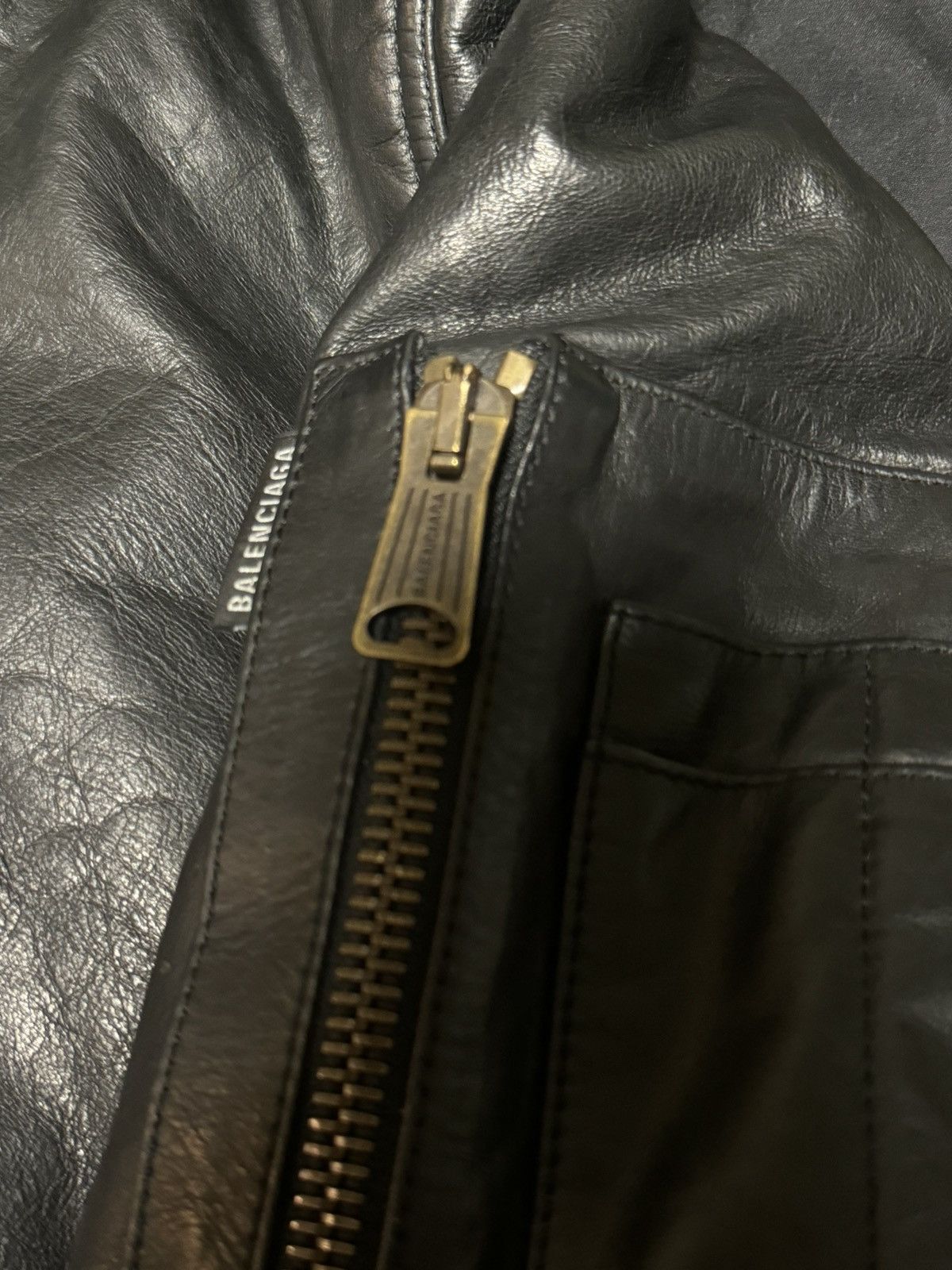 Balenciaga Balenciaga FW23 Leather Bomber Jacket Size US XL / EU 56 / 4 - 7 Thumbnail