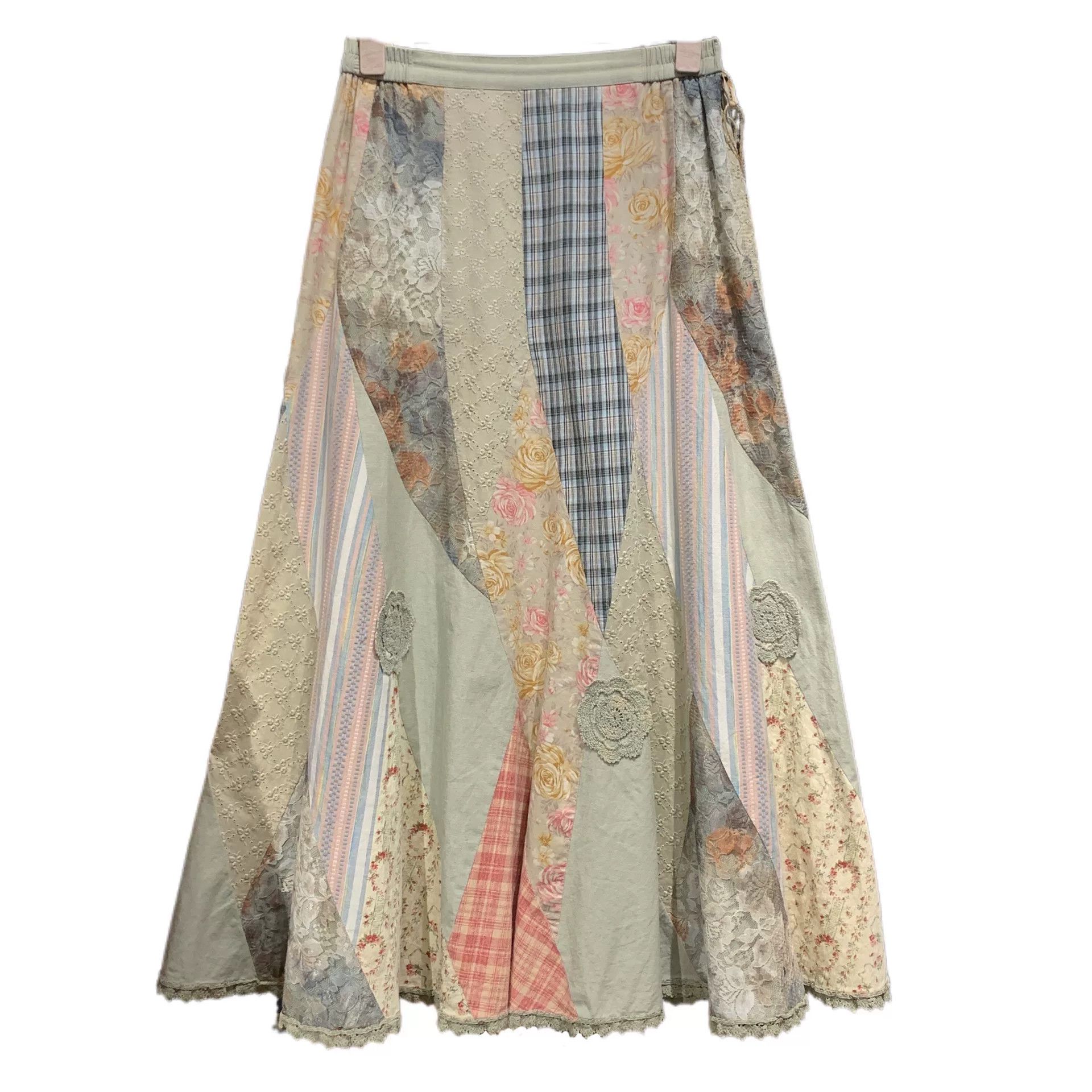 Mademoiselle Non Non Embroidered Patchwork Lace Skirt Size 32" / US 10 / IT 46 - 1 Thumbnail