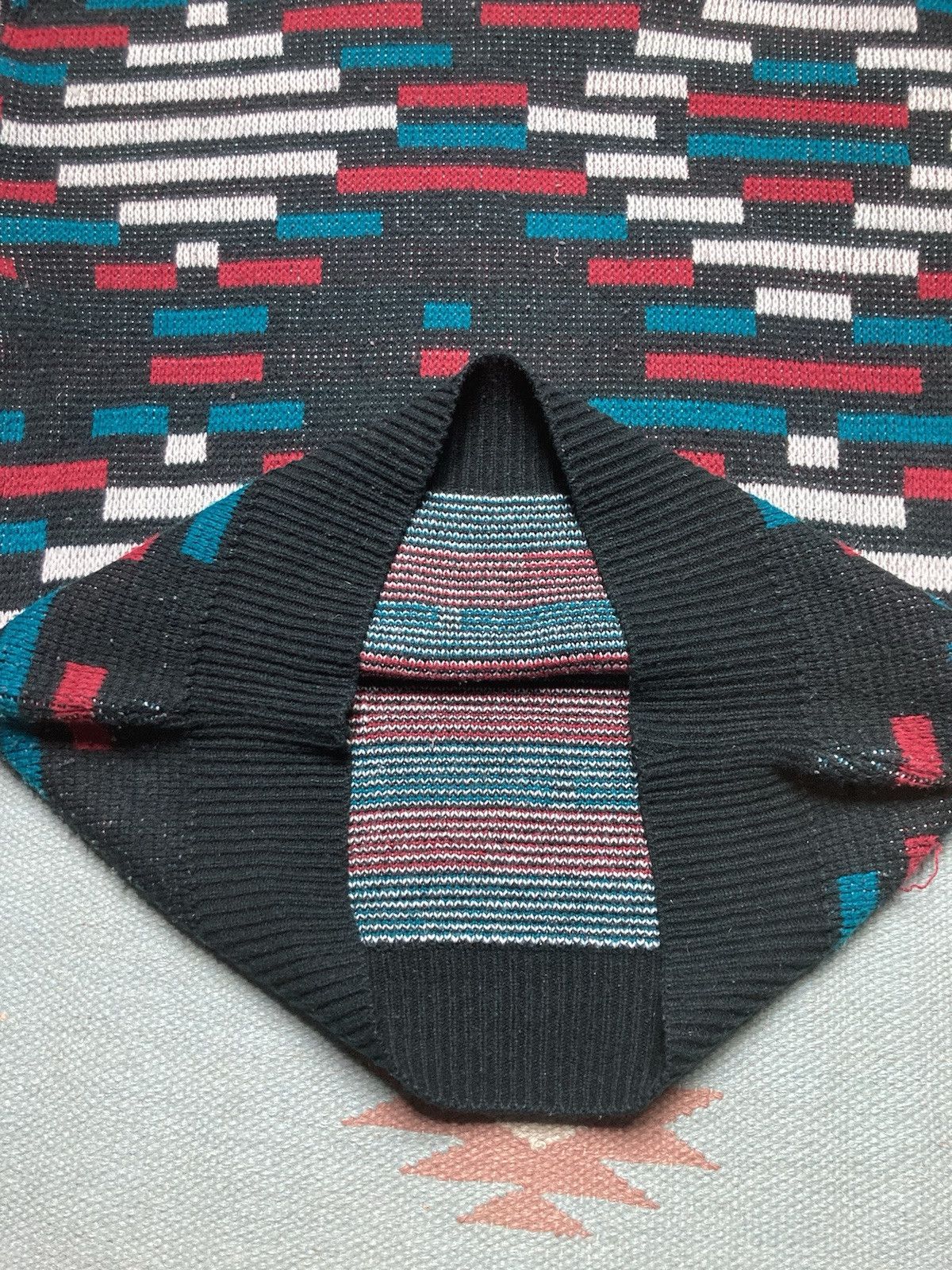 Vintage Vtg acrylic knit sweater geometric abstract pullover medium Size US M / EU 48-50 / 2 - 5 Thumbnail