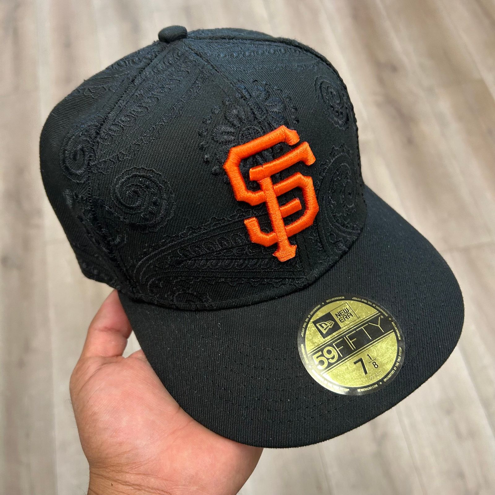 New Era New Era San Francisco Giants Paisley Swirl fitted hat 7 1/8 Size ONE SIZE - 1 Thumbnail