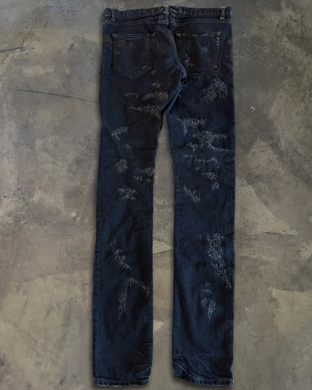 Saint Laurent Paris SAINT LAURENT FW2013 SCAB DISTRESSED JEANS Size US 33 - 3 Thumbnail