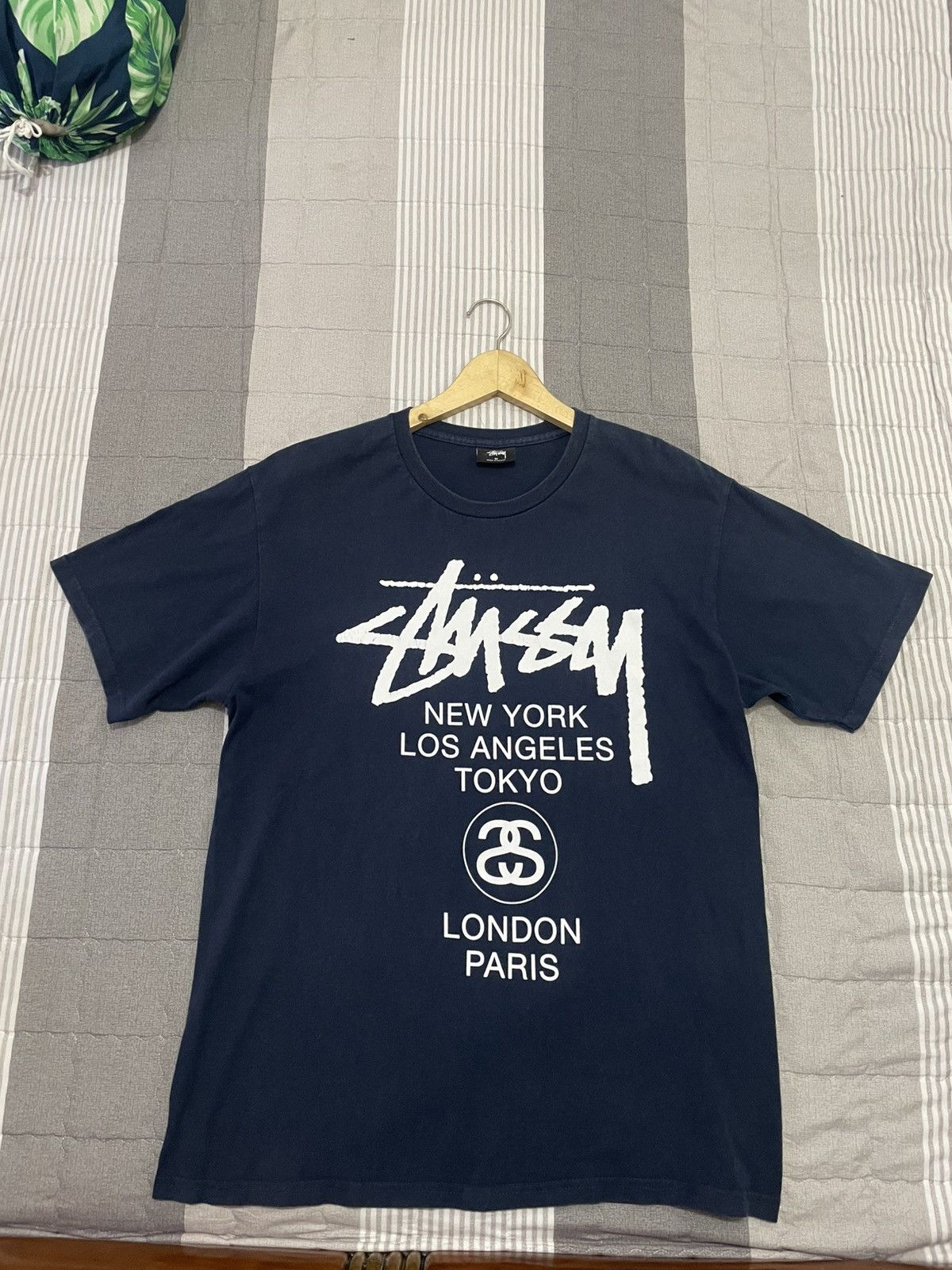 Stussy Stussy tour tshirt Size US M / EU 48-50 / 2 - 1 Thumbnail