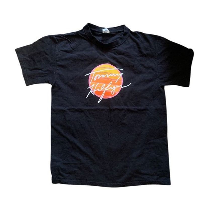 Tommy Hilfiger Tommy Hilfiger Black T-Shirt Sunset Short Sleeve Adult Med Size M / US 6-8 / IT 42-44 - 3 Thumbnail