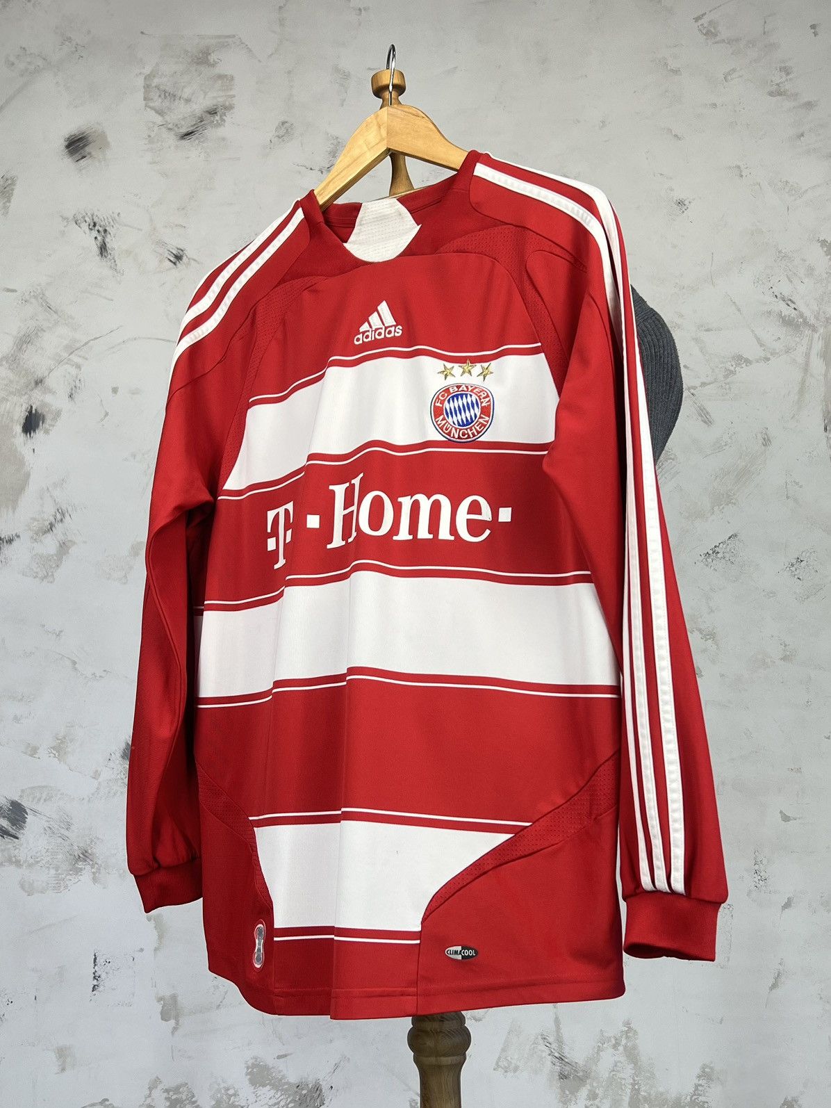 Adidas Adidas Bayern Munich Jersey Long Sleeve Shirt S - M Size US M / EU 48-50 / 2 - 1 Thumbnail
