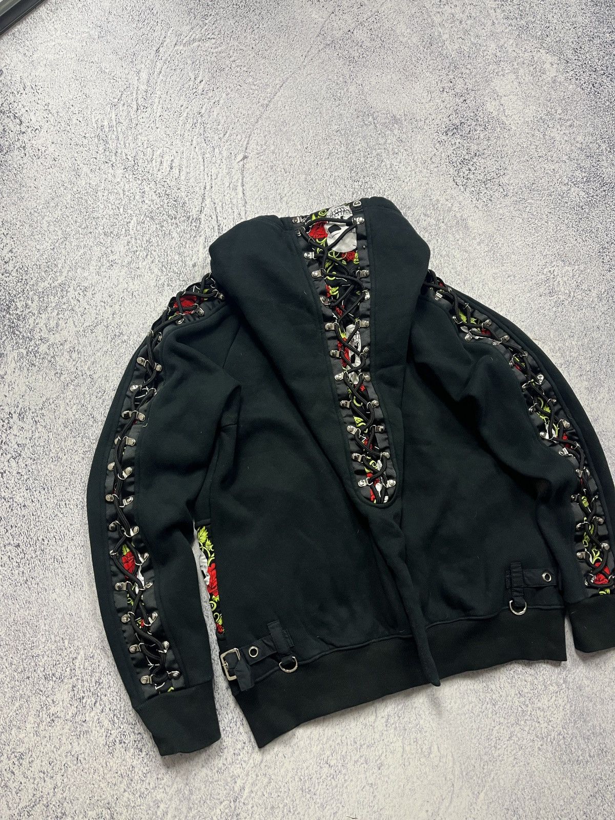 Japanese Brand Ghotic Emo Skull Logo Roses Laced Zip Hoodie Japanese Style Size US S / EU 44-46 / 1 - 18 Thumbnail