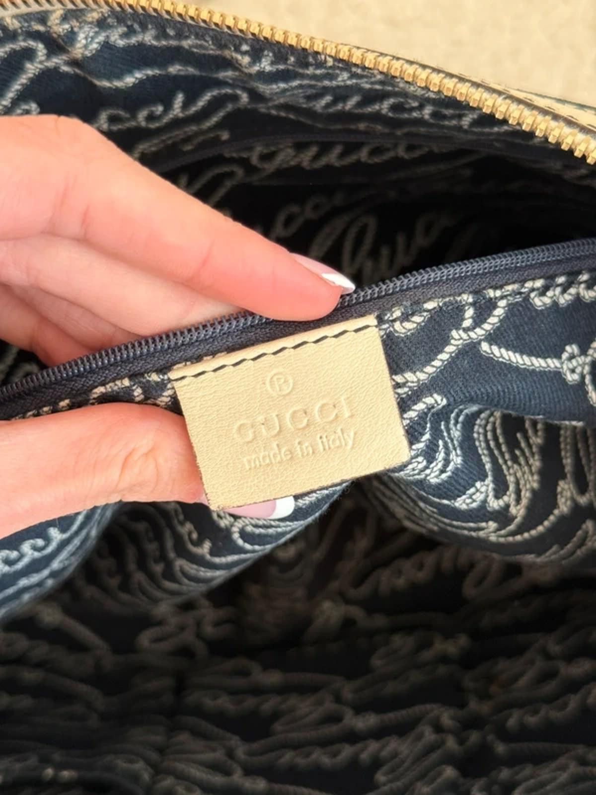 Gucci Gucci Script Logo Shoulder / Crossbody Bag Size ONE SIZE - 11 Thumbnail
