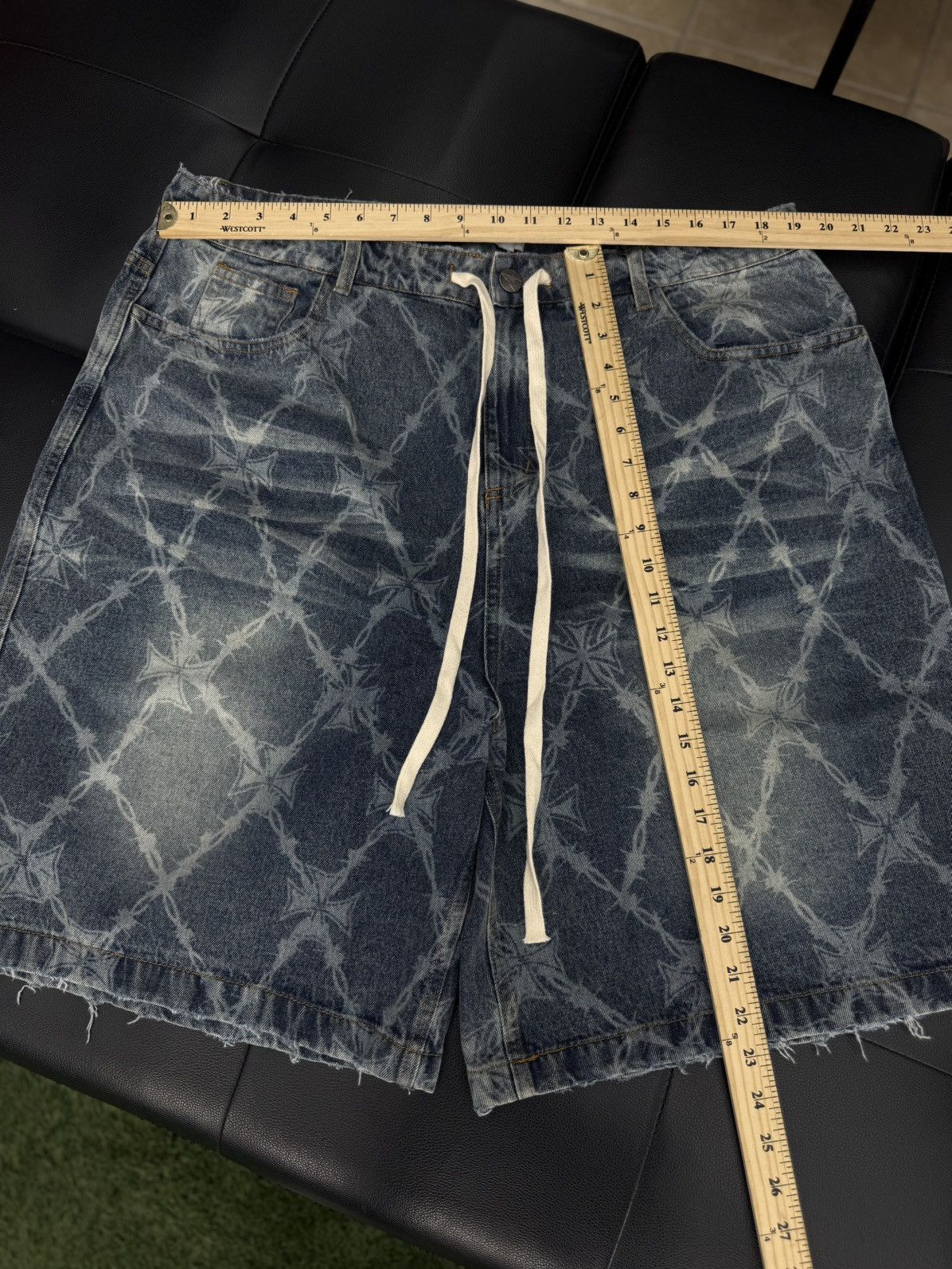 Vale Valley Blue Wire Jean Shorts Size 38 (NEW) Size US 38 / EU 54 - 7 Thumbnail